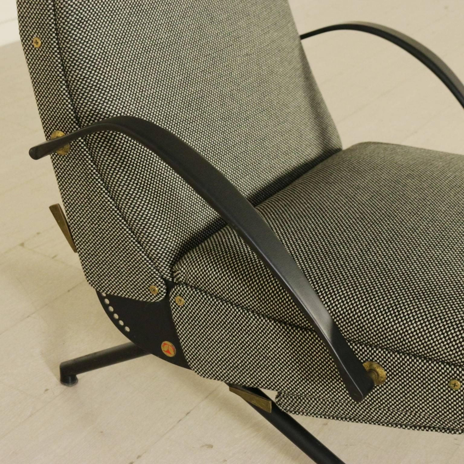 Armchair by Osvaldo Borsani for Tecno Model P40 Vintage Italy, 1950s In Excellent Condition In Milano, IT