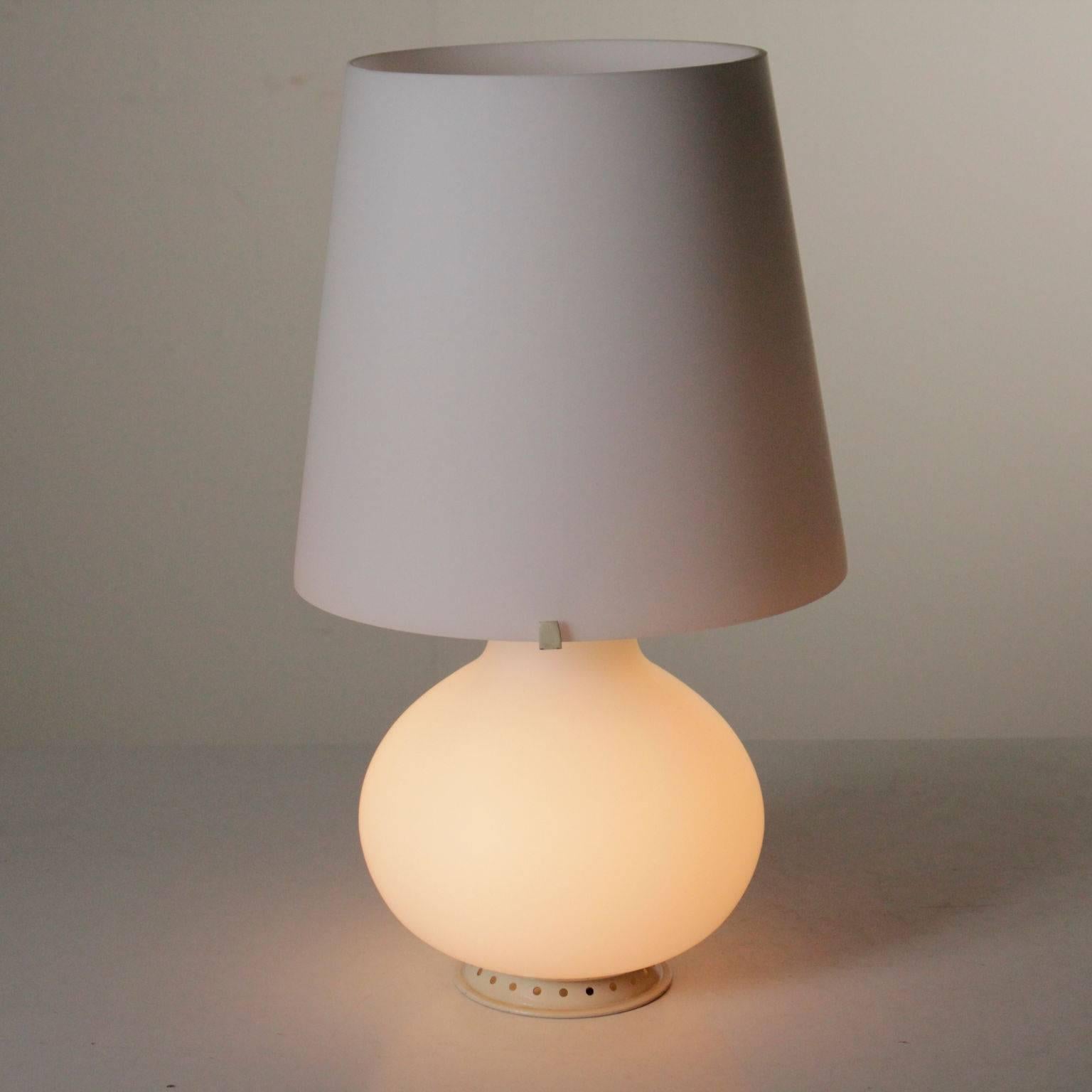 Mid-Century Modern Table Lamp Designed for FontanaArte by Max Ingrand Vintage, Italy, 1960s-1970s
