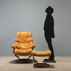 Ekornes leather armchair with footrest from the 1980s