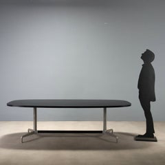 Großer Tisch von Charles und Ray Eames, hergestellt von ICF, 1960er–1970er Jahre