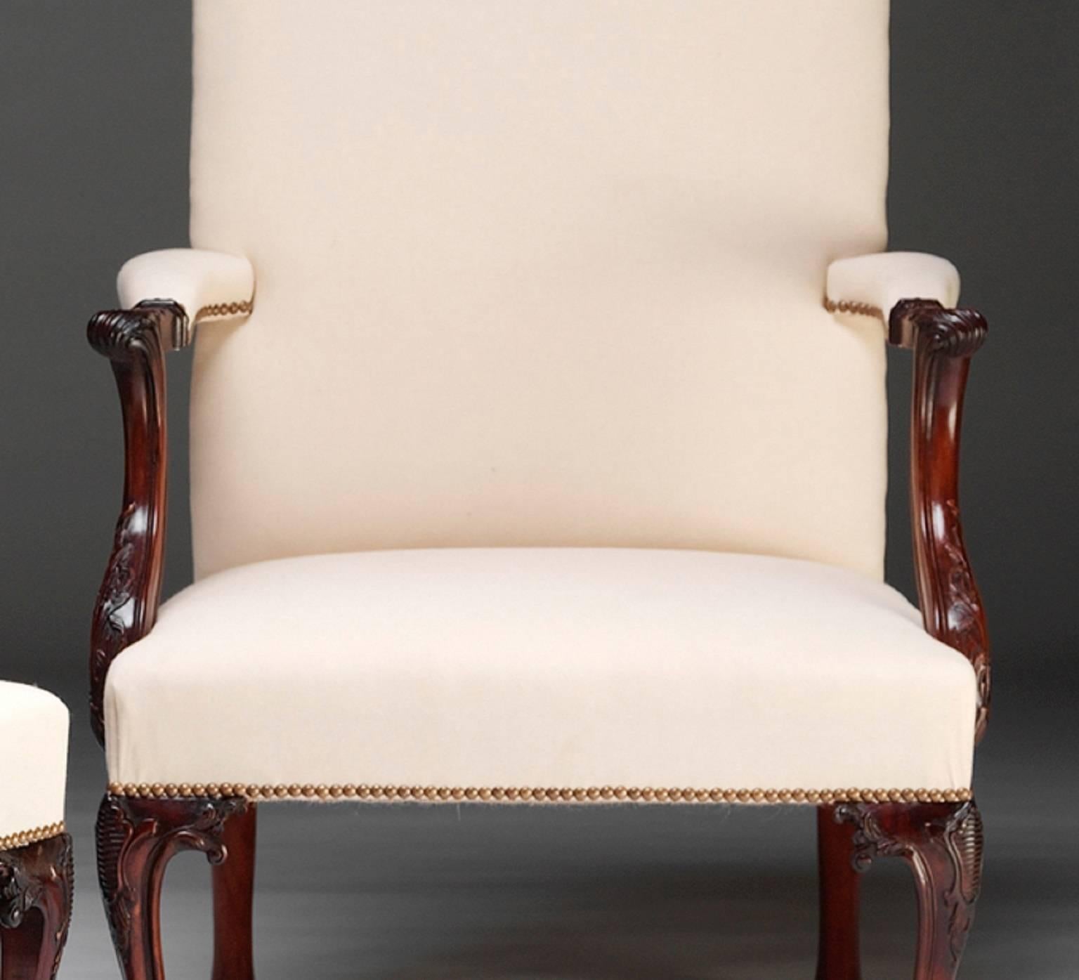 Gainsborough-Stühle im Chippendale-Stil (Poliert) im Angebot