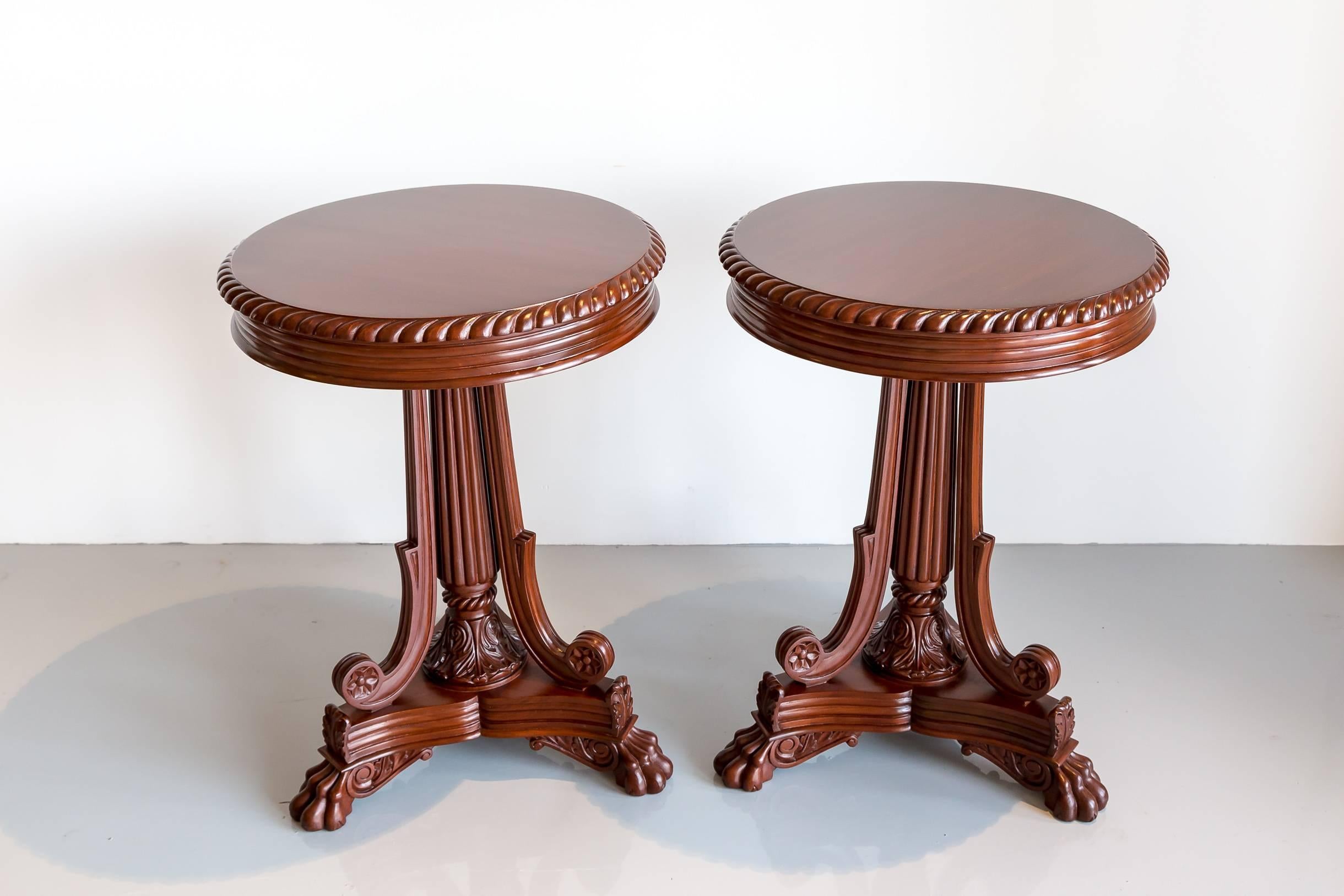 Pair of Antique Anglo-Indian or British Colonial Mahogany Side Tables In Good Condition For Sale In Singapore, SG