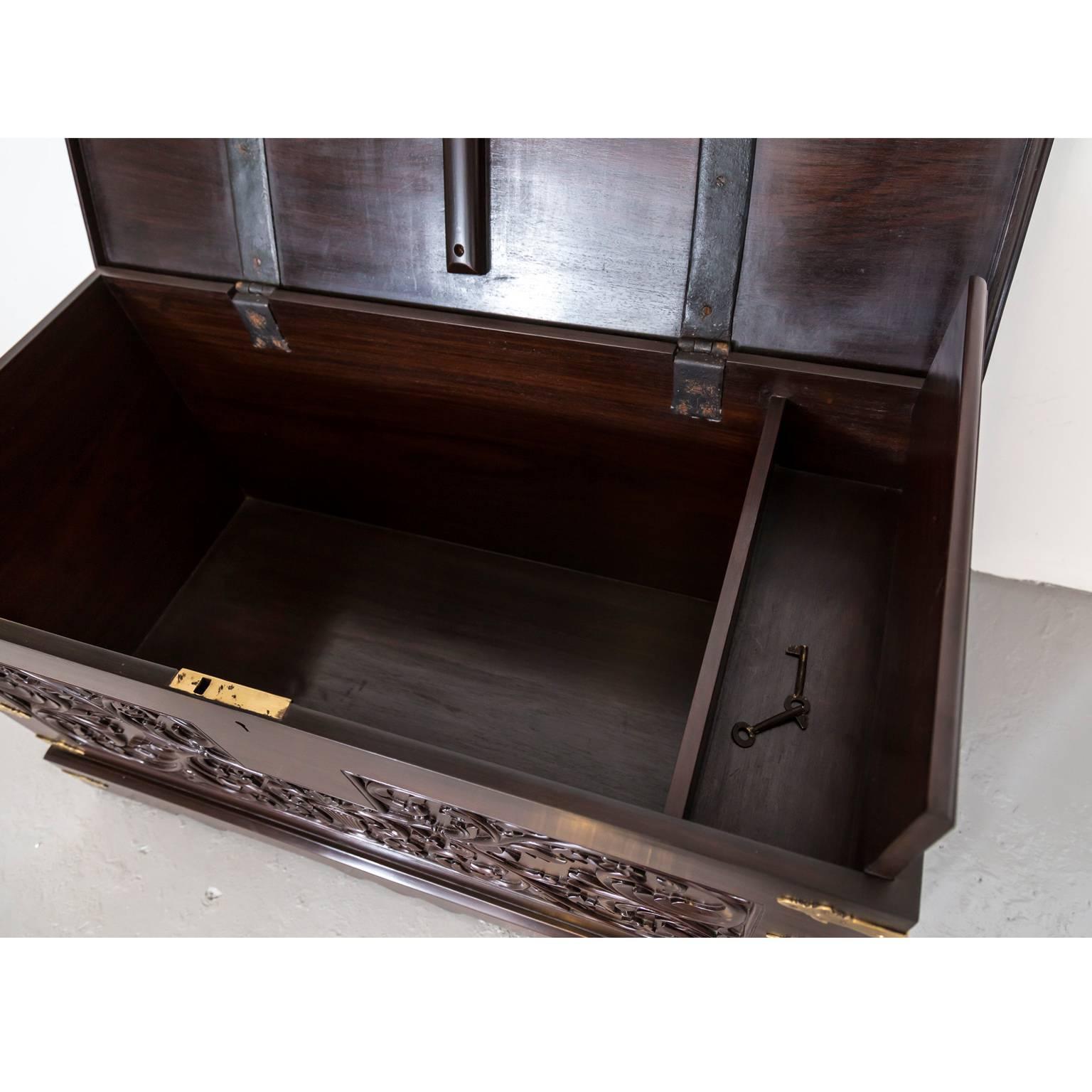 Indo-Portuguese or Portuguese Colonial Rosewood Malabar Chest In Excellent Condition For Sale In Singapore, SG