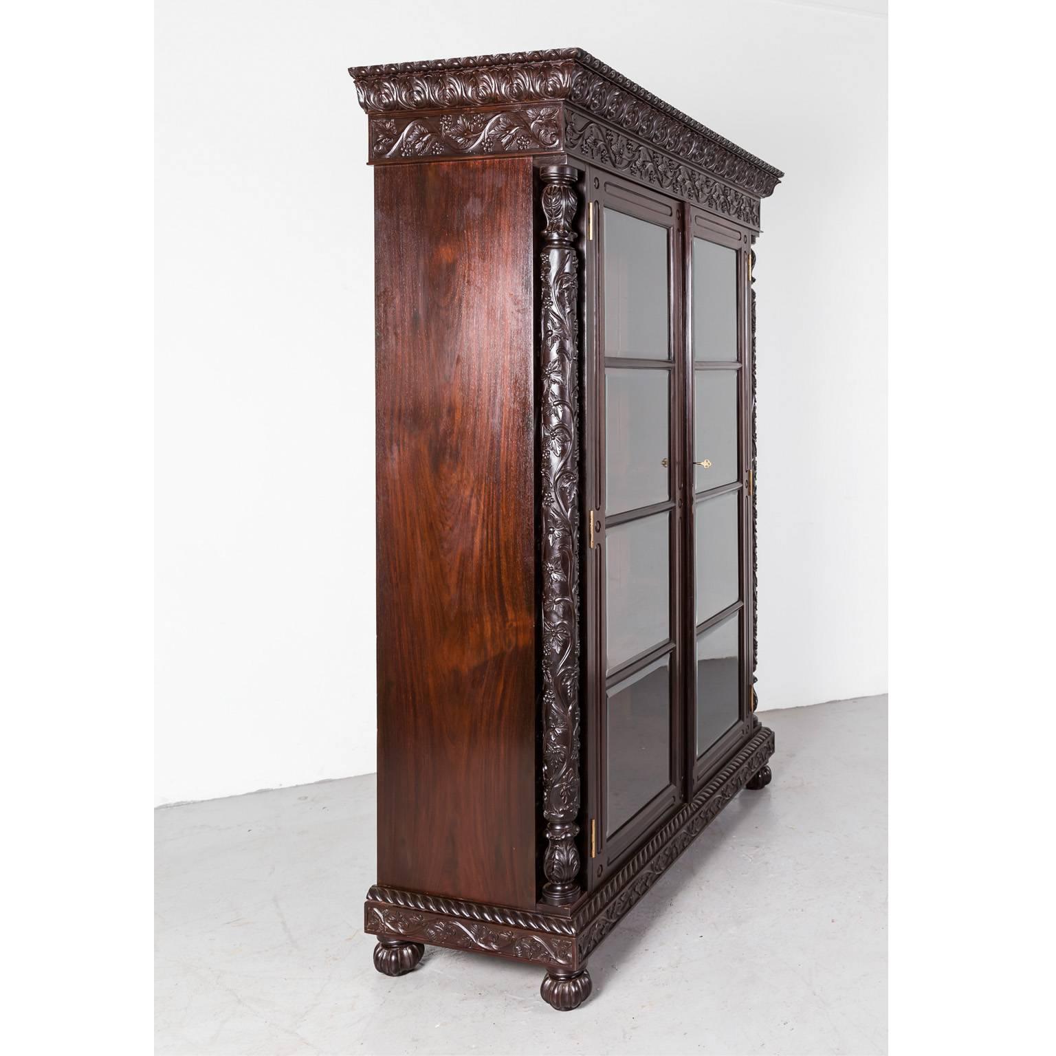 Antique Anglo-Indian or British Colonial Rosewood Glass Front Cabinet In Excellent Condition In Singapore, SG