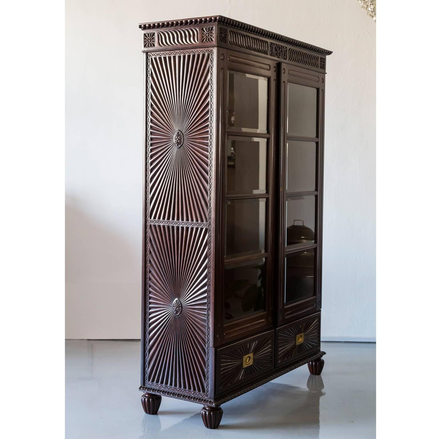 Antique Anglo-Indian or British Colonial Rosewood Bookcase In Excellent Condition In Singapore, SG