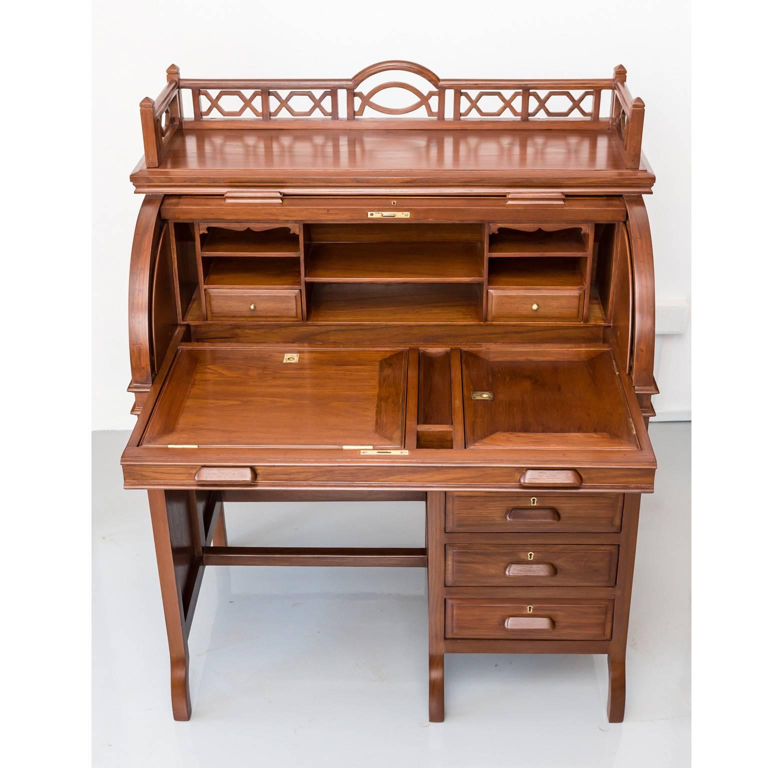Antique Anglo-Indian or British Colonial Teak Wood Cylinder Desk 2