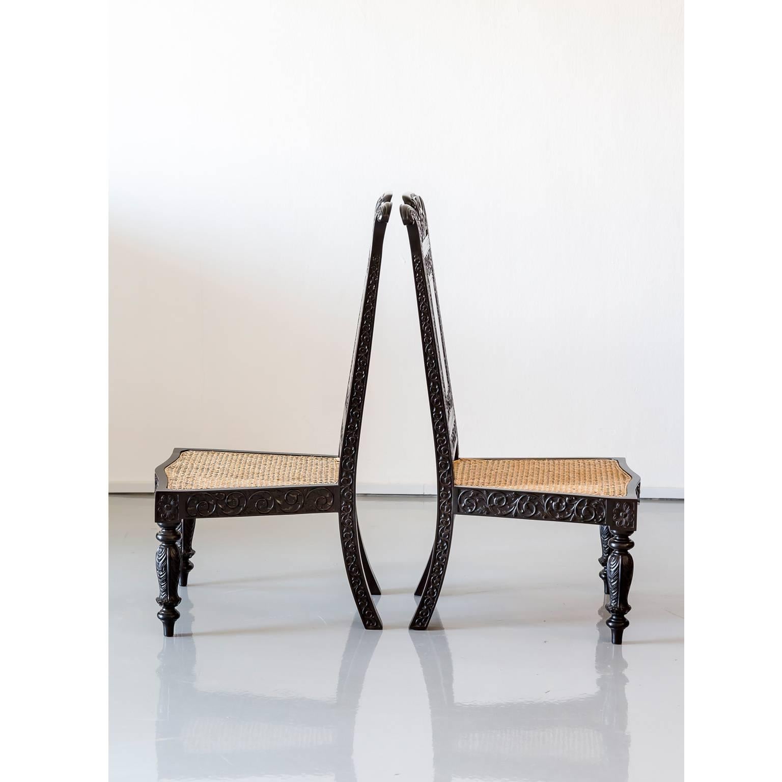 19th Century Pair of Antique Anglo-Indian or British Colonial Ebony Prie-Dieu Chairs For Sale