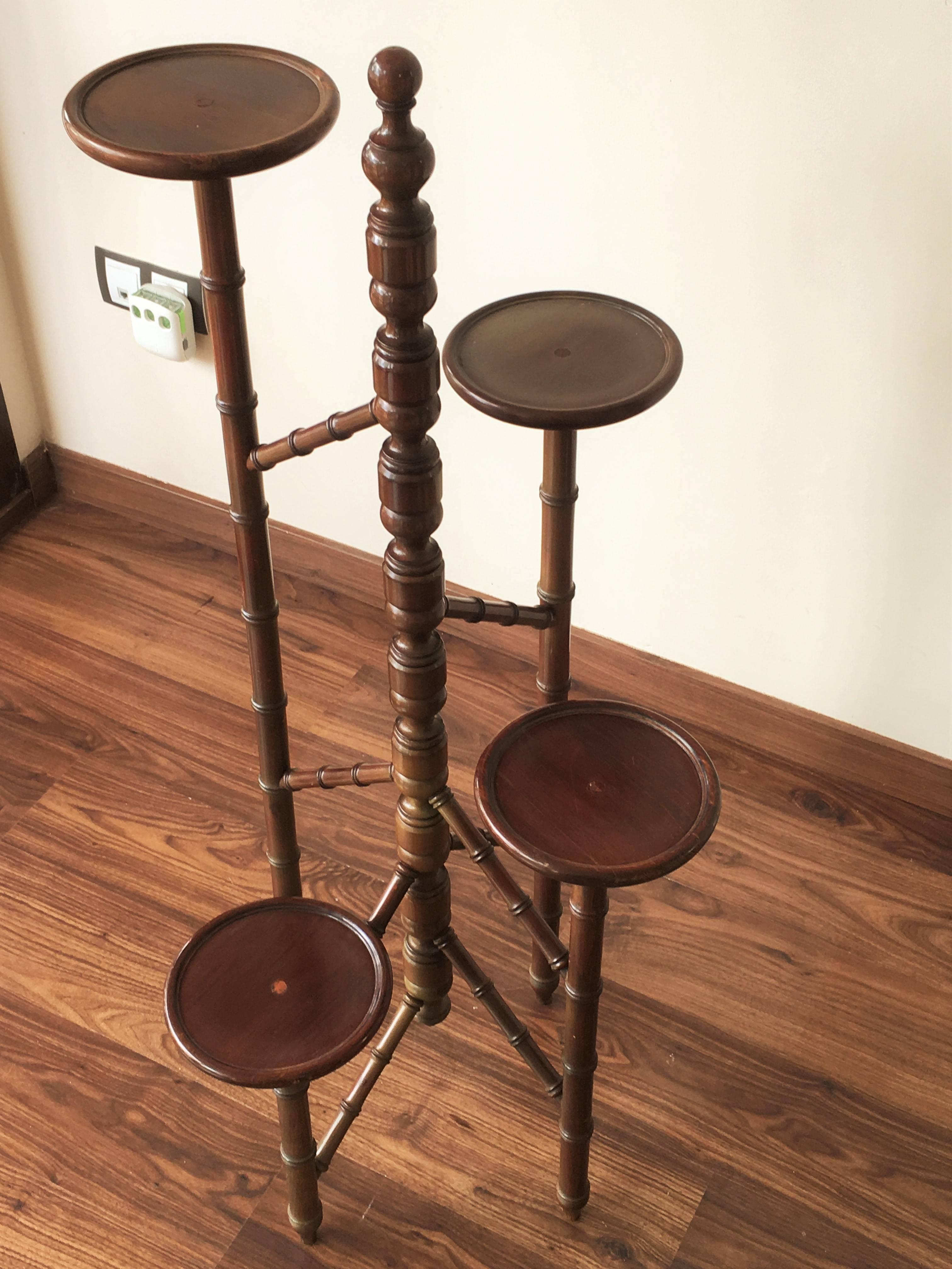 English Victorian Mahogany Torchere Candelabra or Candlestand
