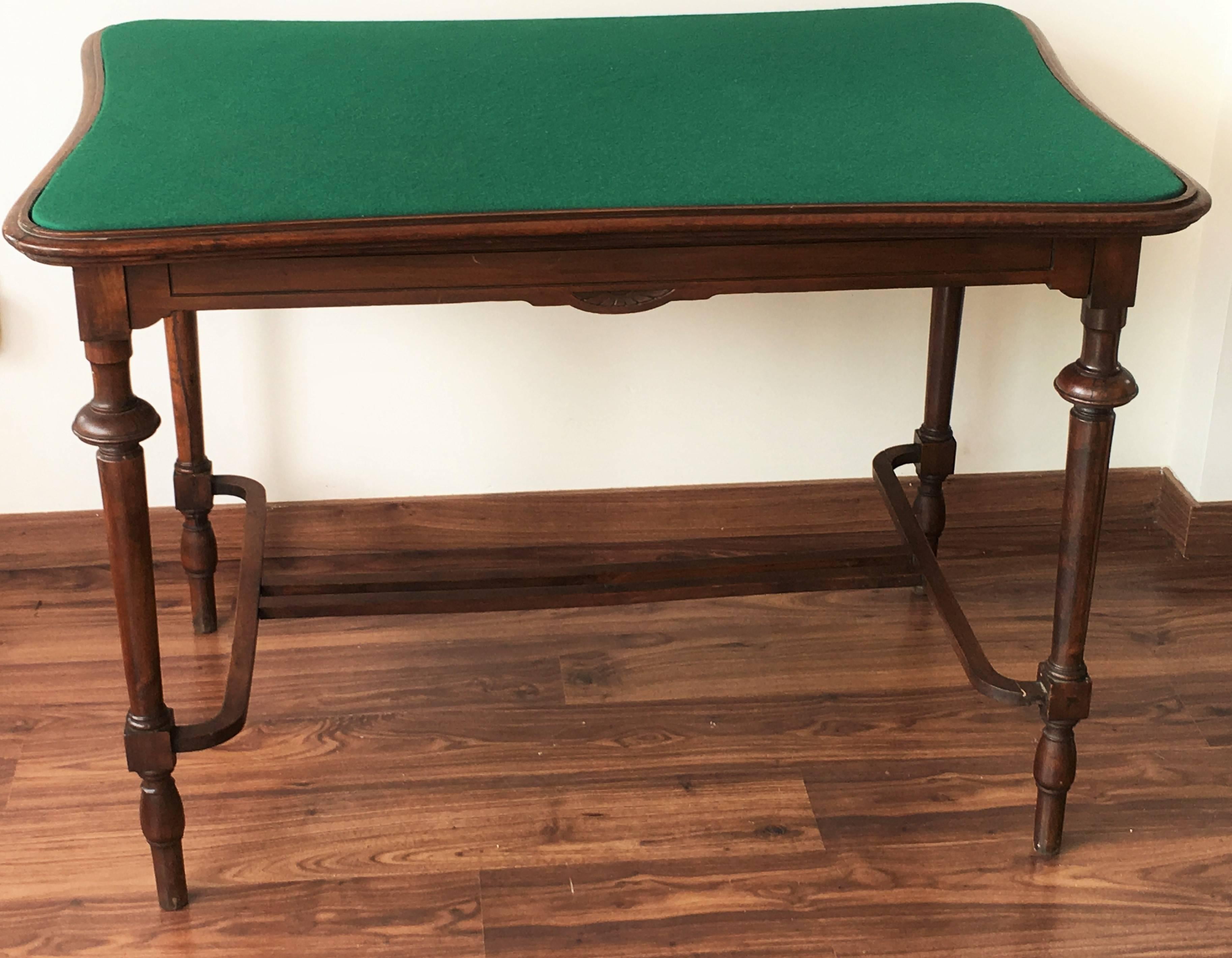 victorian style desk