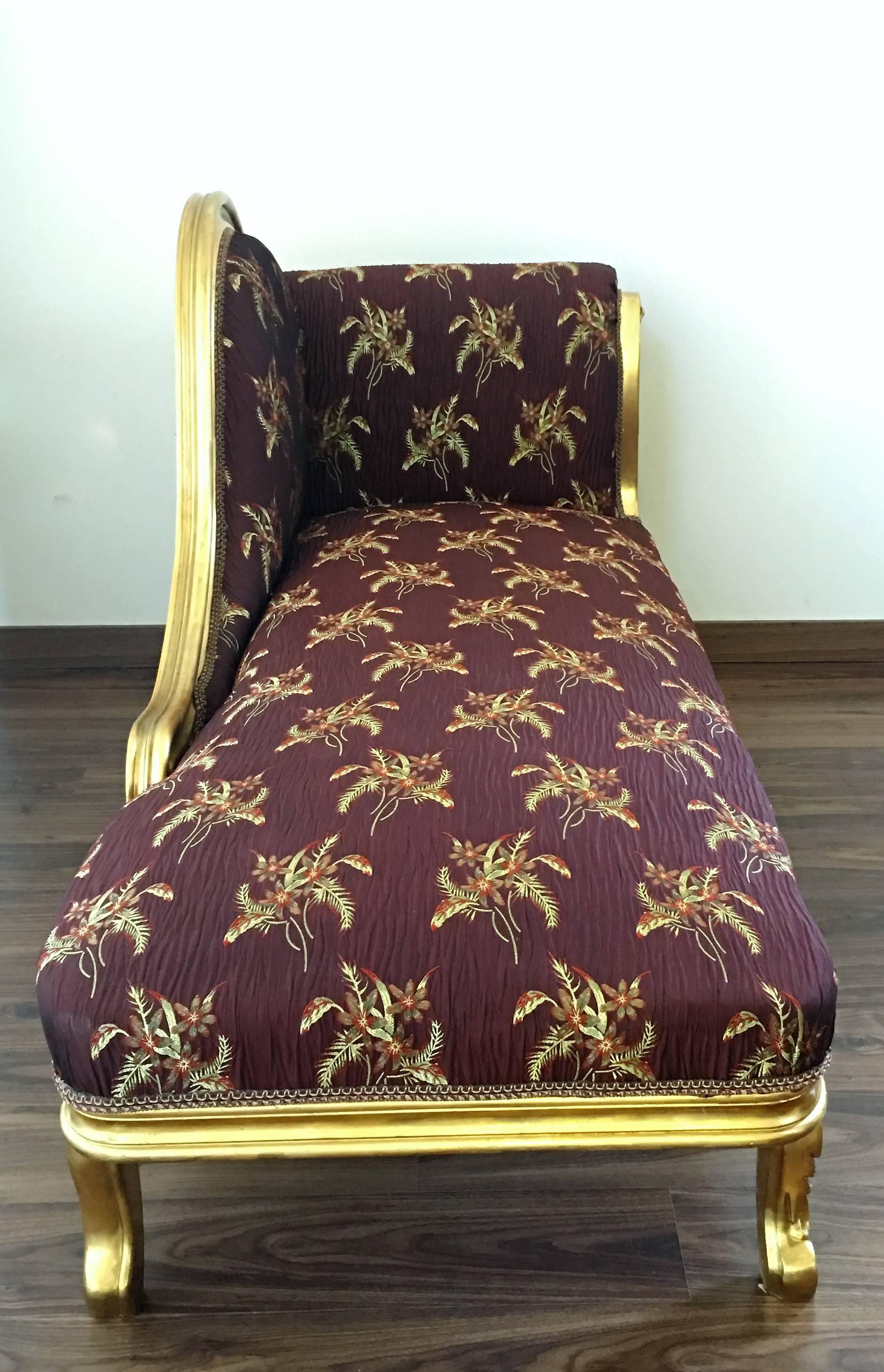 Louis XV style gold lacquered chaise longue or daybed.