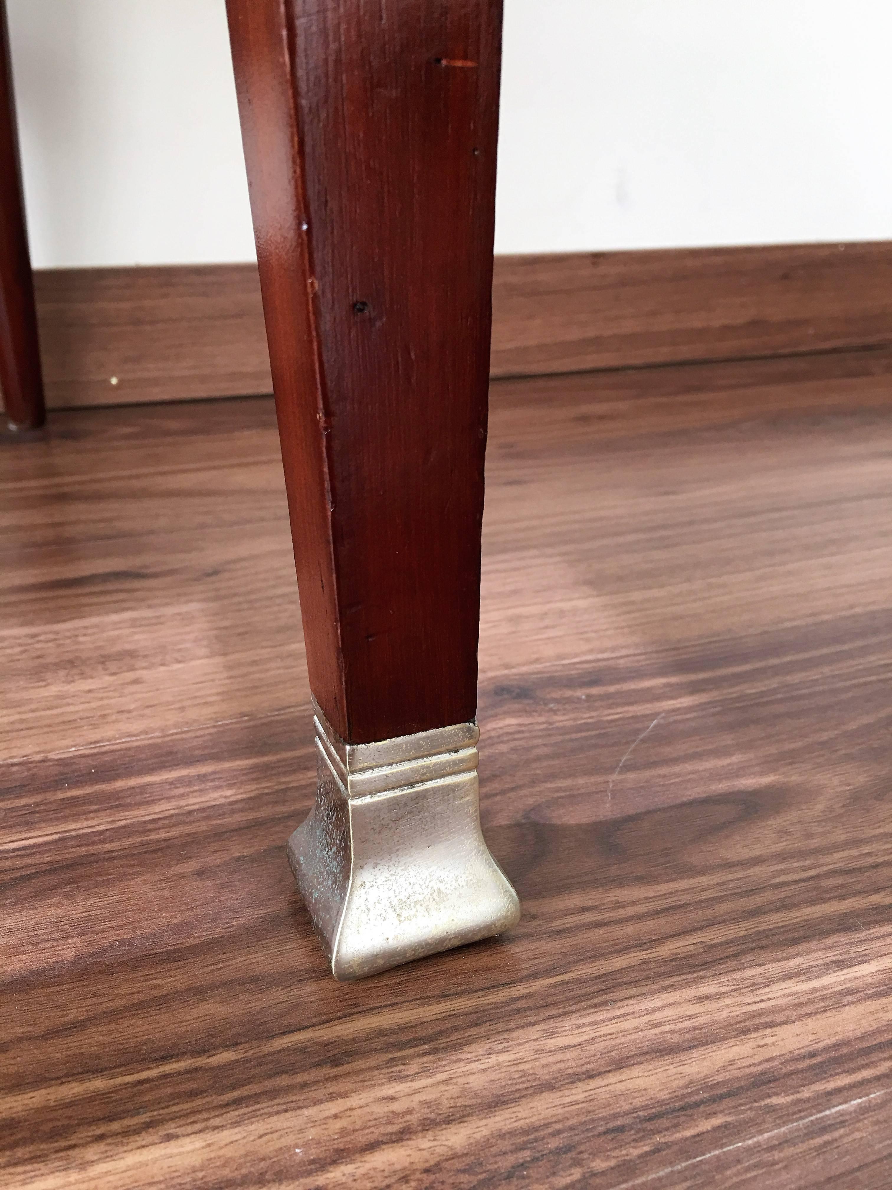 Coppia di poltrone Regency del XIX secolo in stile Art Deco influenzate dal mogano in vendita 1