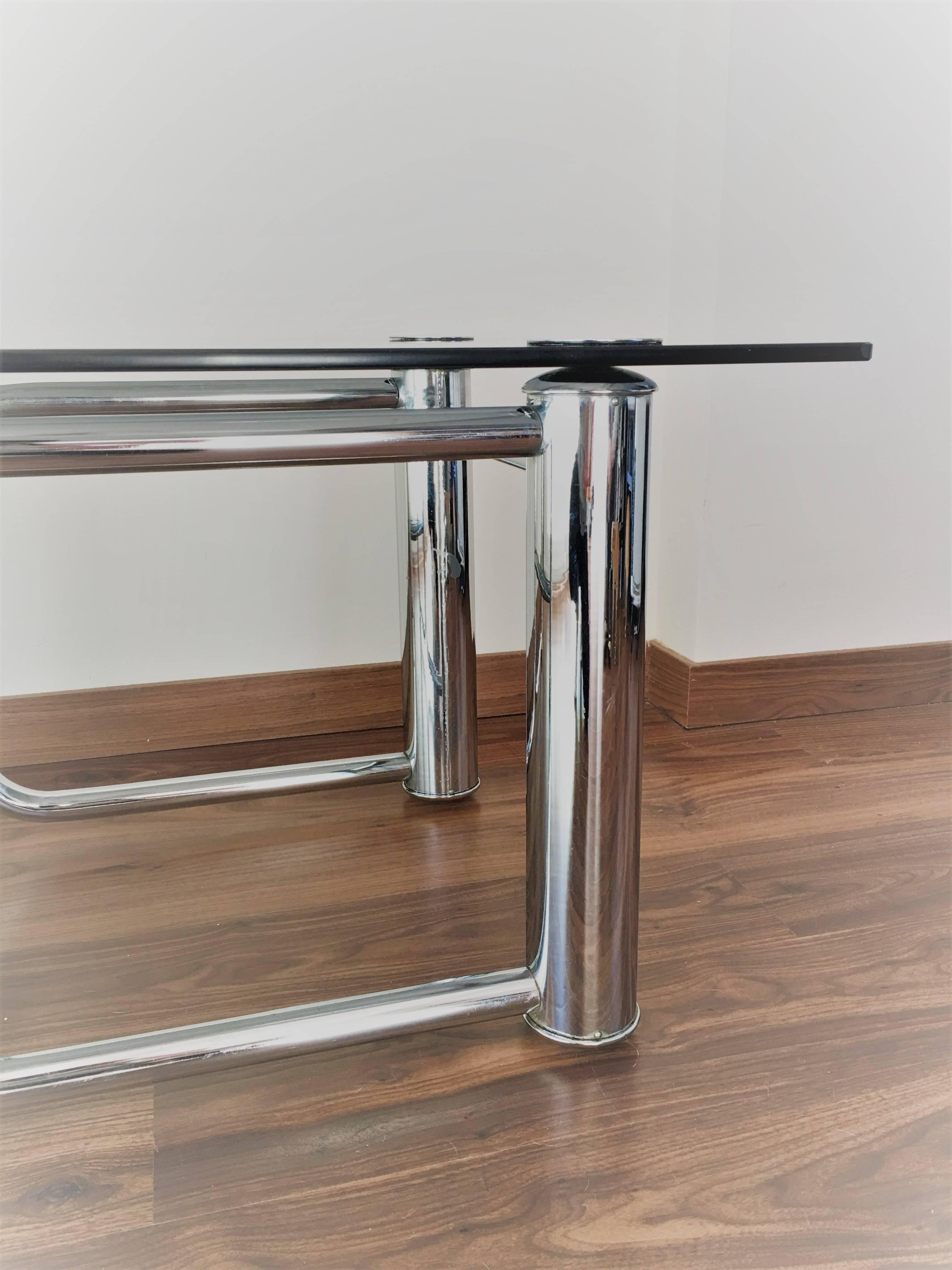 Mid-Century Modern Chrome Coffee Table with Smoked Glass Top 1