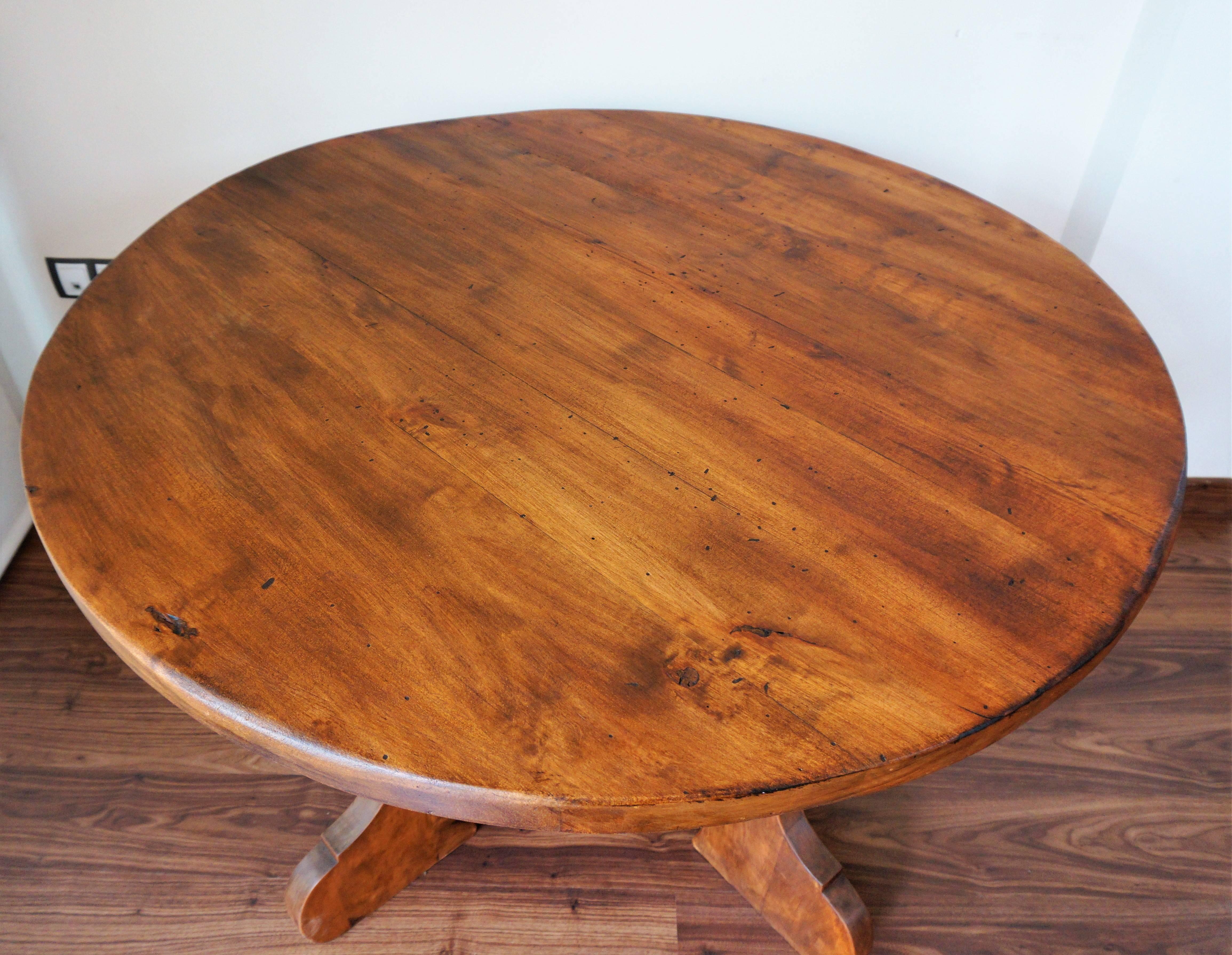 20th Century Rustic Round Coffee Table or Side Table In Excellent Condition In Miami, FL