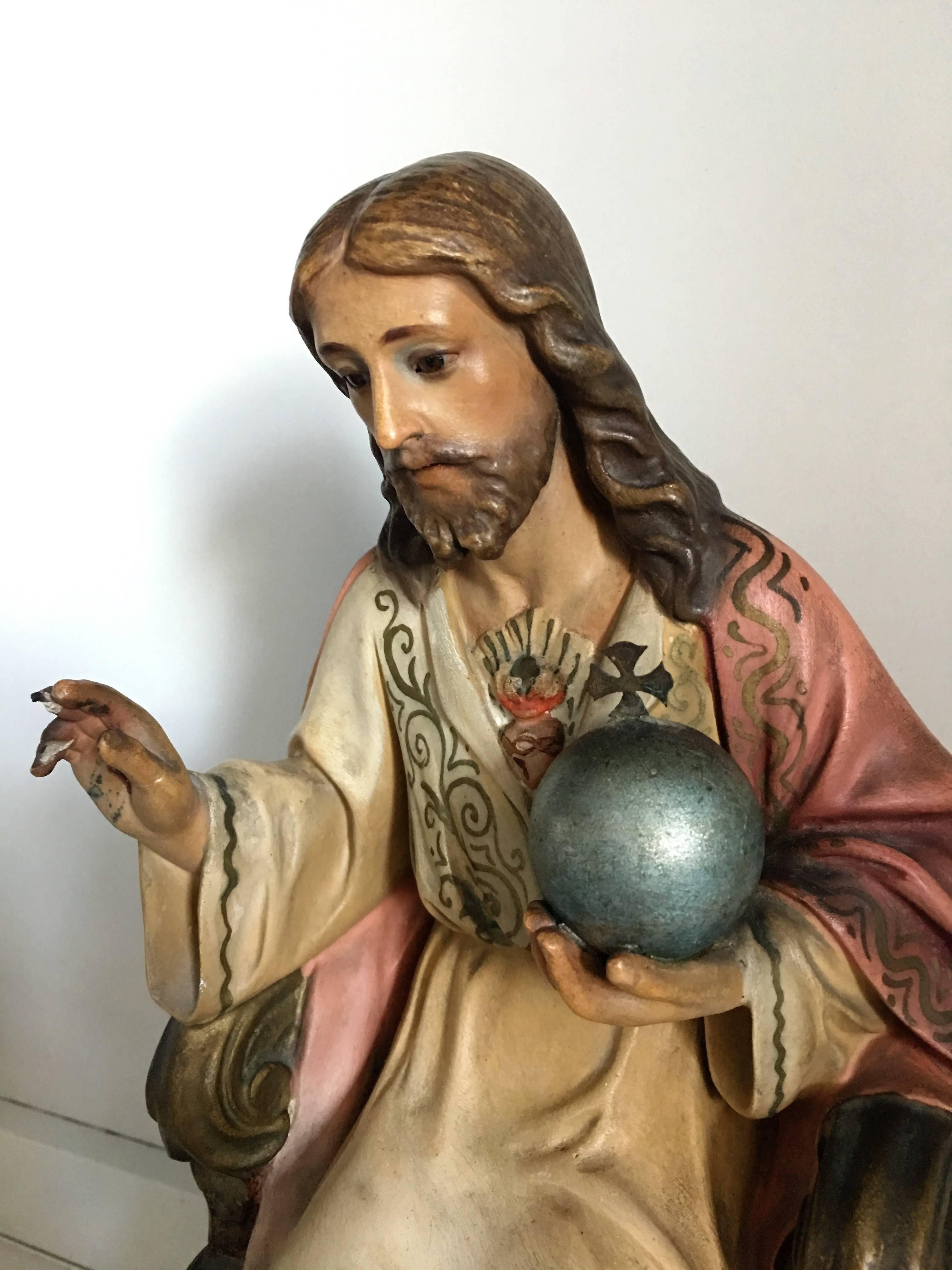 Französische bemalte und vergoldete Statue Jesu Christi, Heiliges Herz, 20. Jahrhundert im Zustand „Hervorragend“ im Angebot in Miami, FL