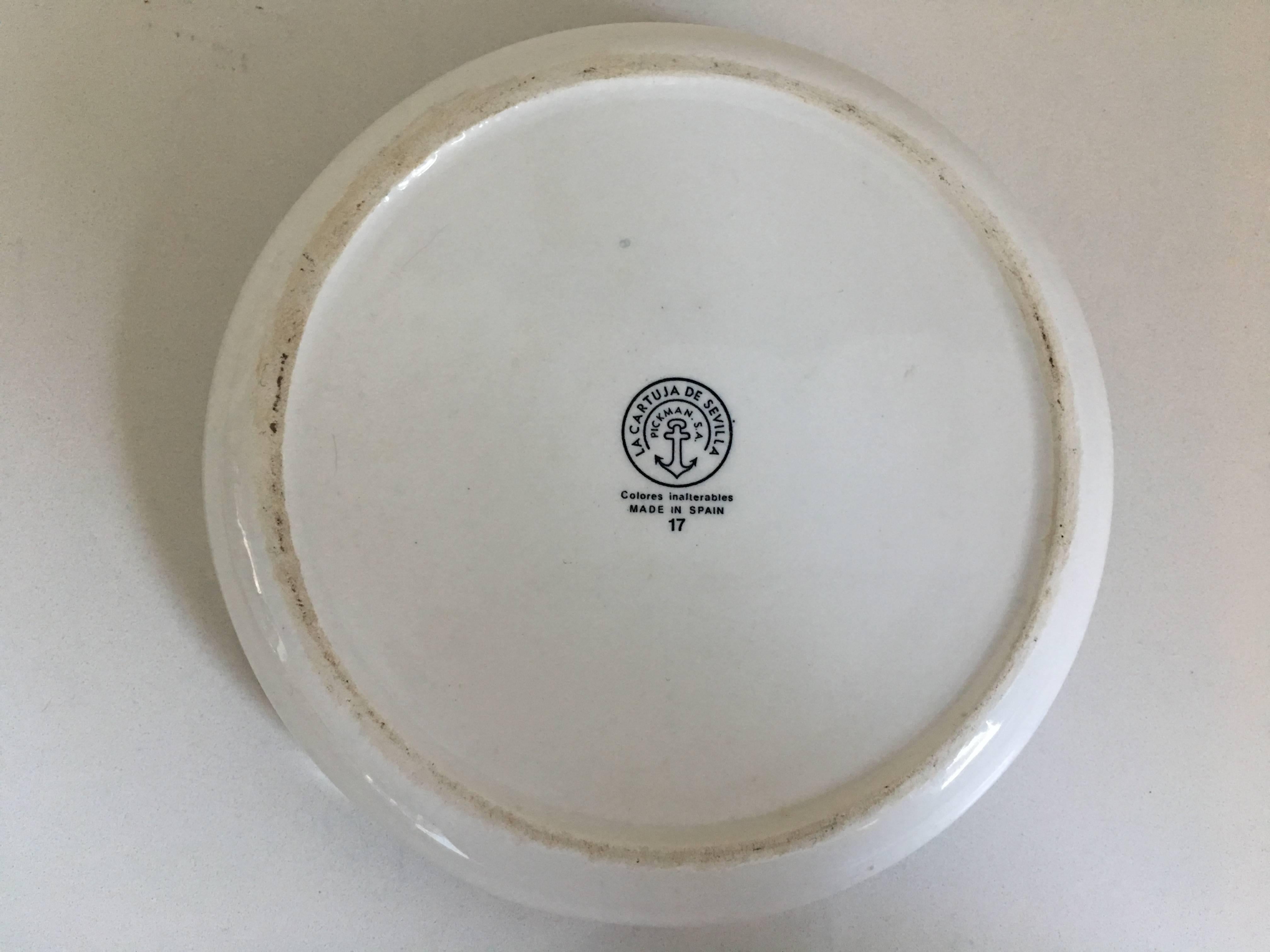 Spanish Colonial 20th Century Spanish Bowl in White and Blue by La Cartuja de Sevilla For Sale