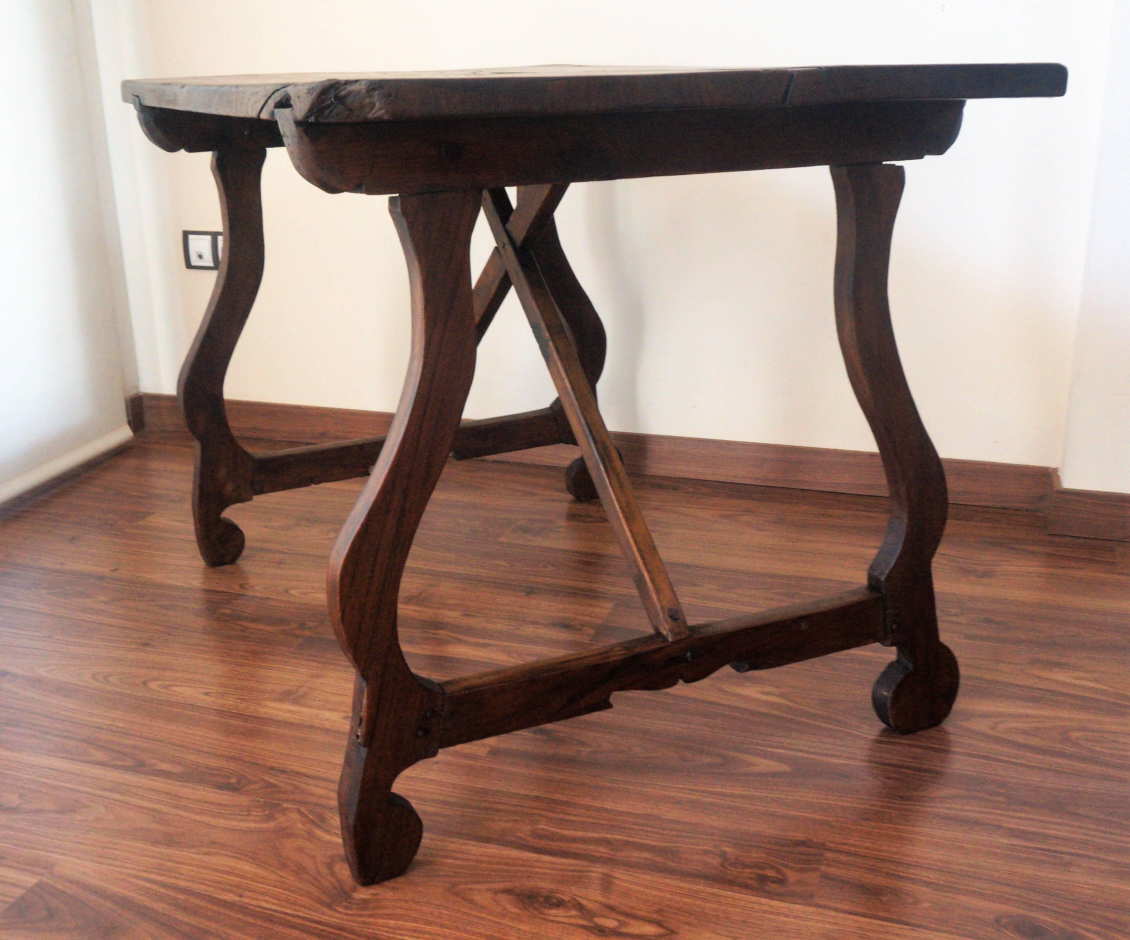 18th Century, Spanish Baroque Trestle Refectory Desk Table on Lyre-Shaped Legs 3