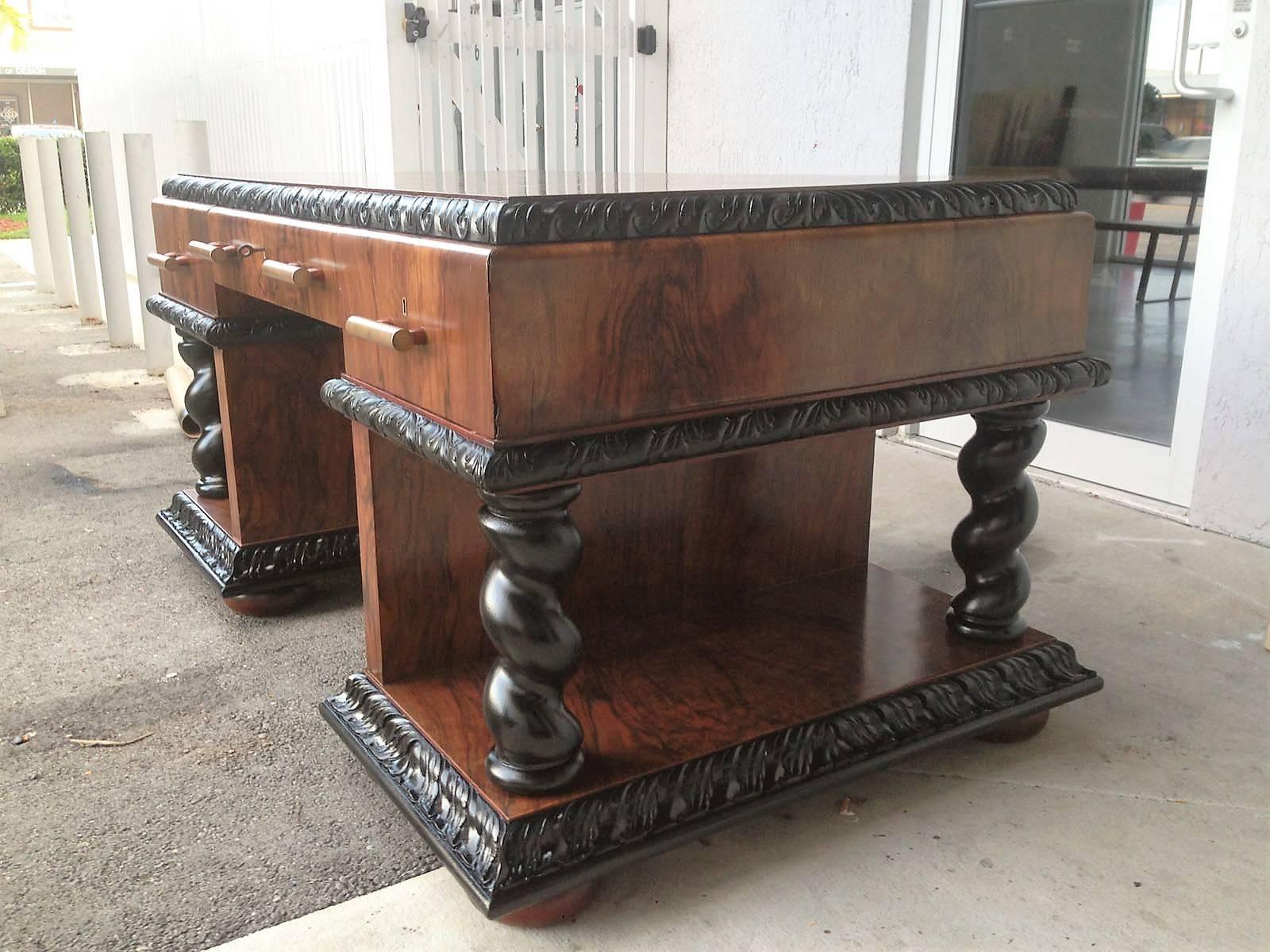 Important Art Deco Desk Table in Walnut with Black Glass Top 1
