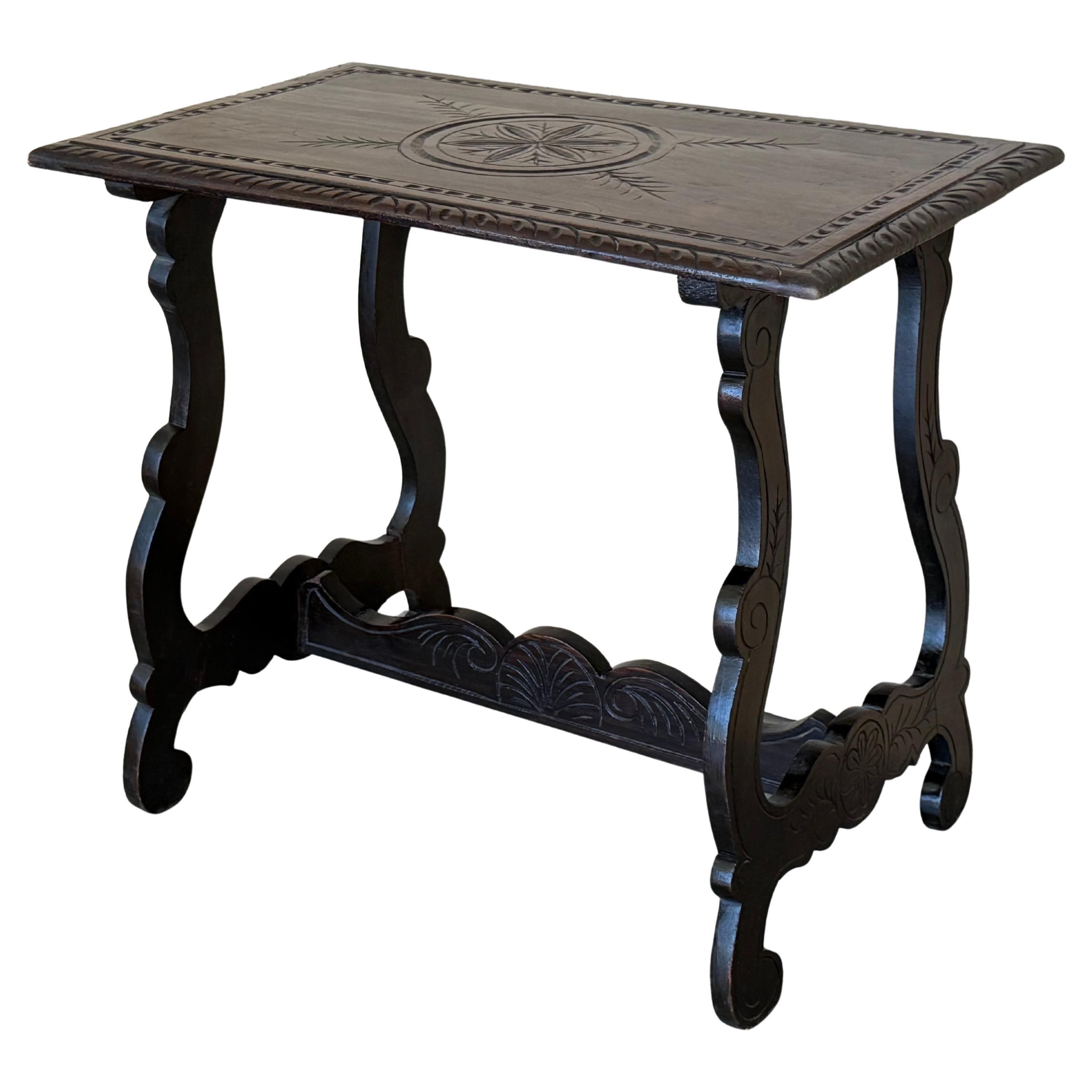 19th  Baroque Spanish Side Table with Lyre Legs and Carved Edges For Sale