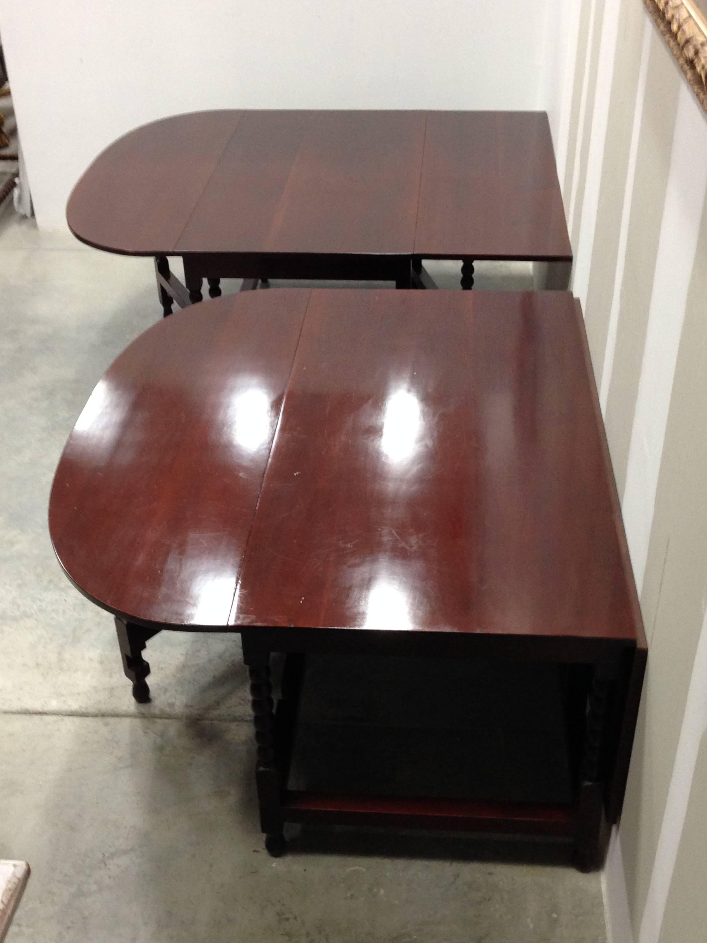 Mesa de comedor o de conferencia de dos partes del periodo de la Regencia tardía en caoba en venta 2