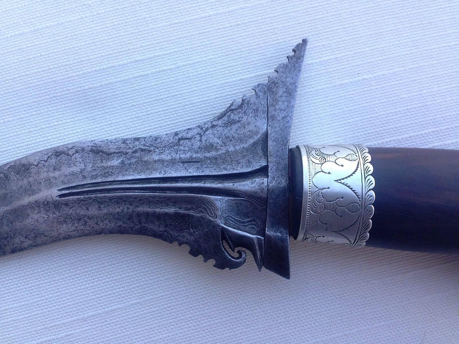 Malayer 19th Century Steel and Sterling Silver Malaysian Dagger For Sale