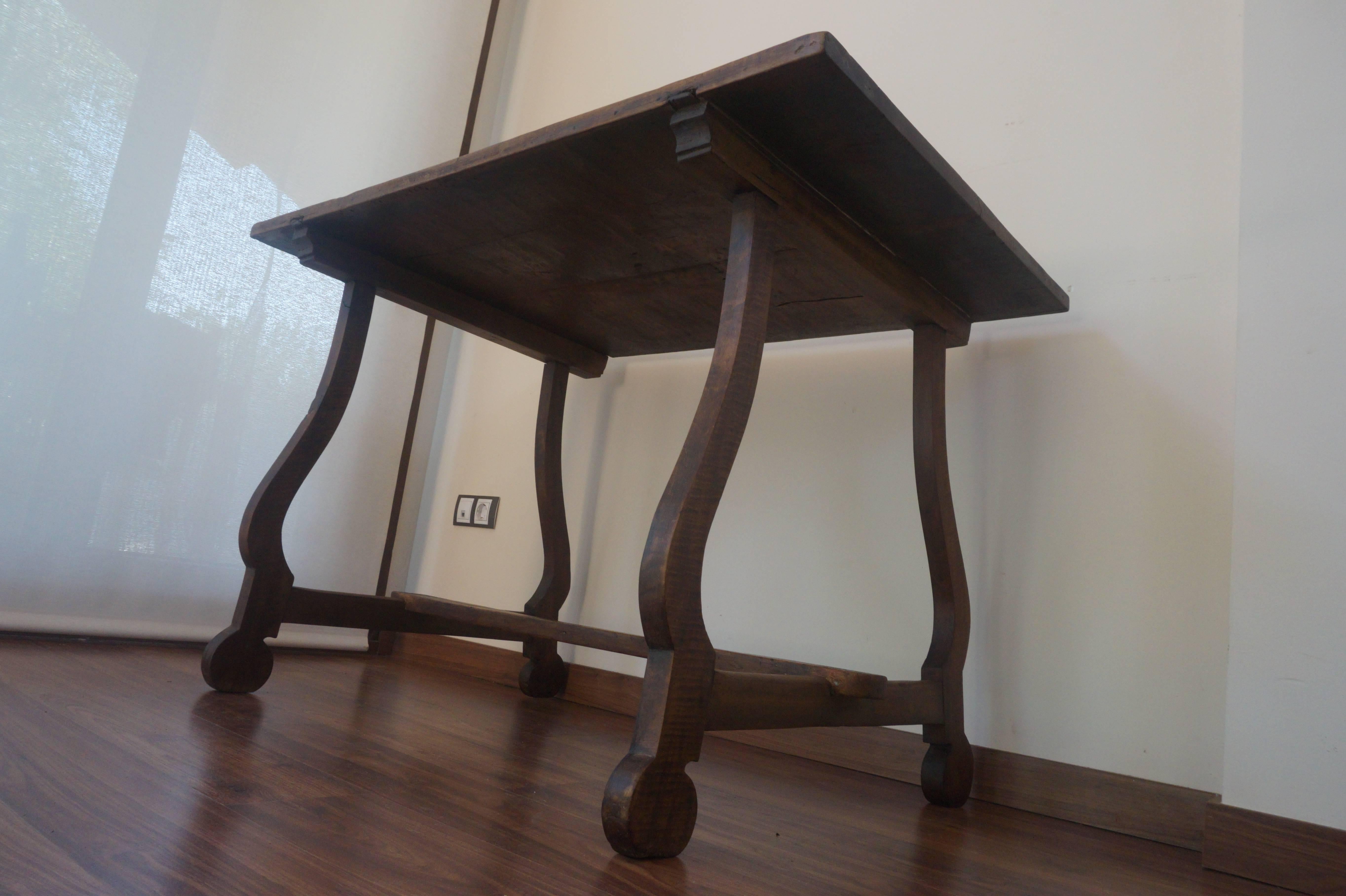 19th Century Spanish Baroque Trestle-Refectory Table on Lyre-Shaped Legs 5