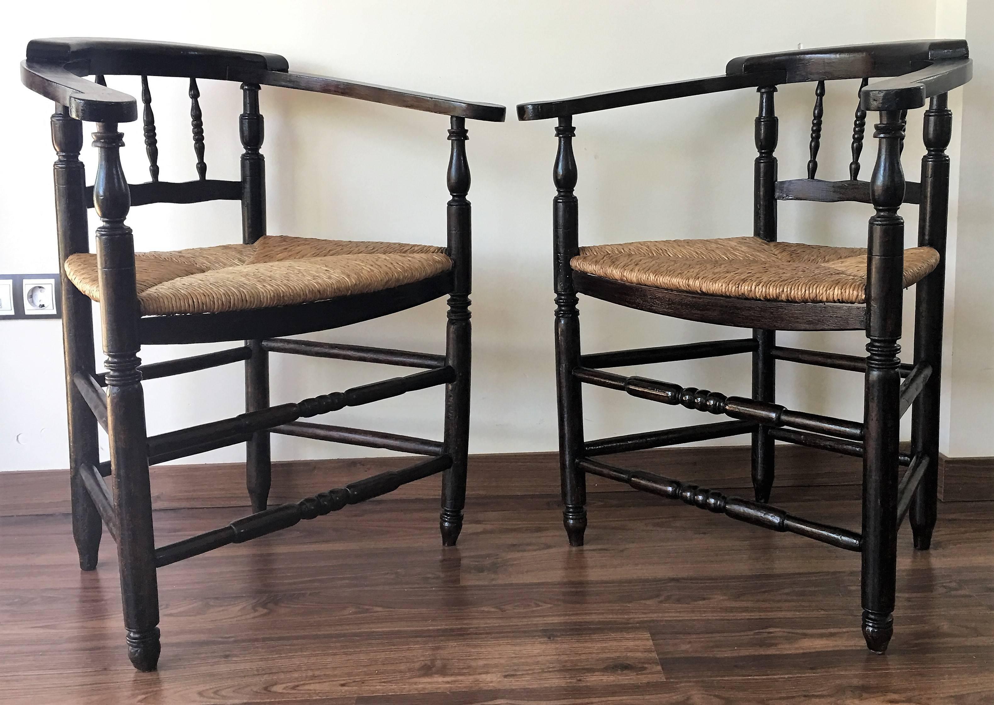 19th Century Pair of Spanish Horseshoe Back and Cane Armchairs