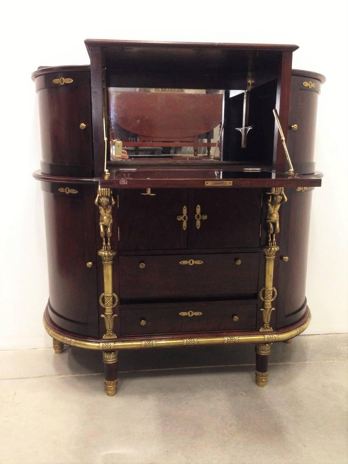Mahogany Regency Bar Cabinet or Side Cabinet In Good Condition In Miami, FL