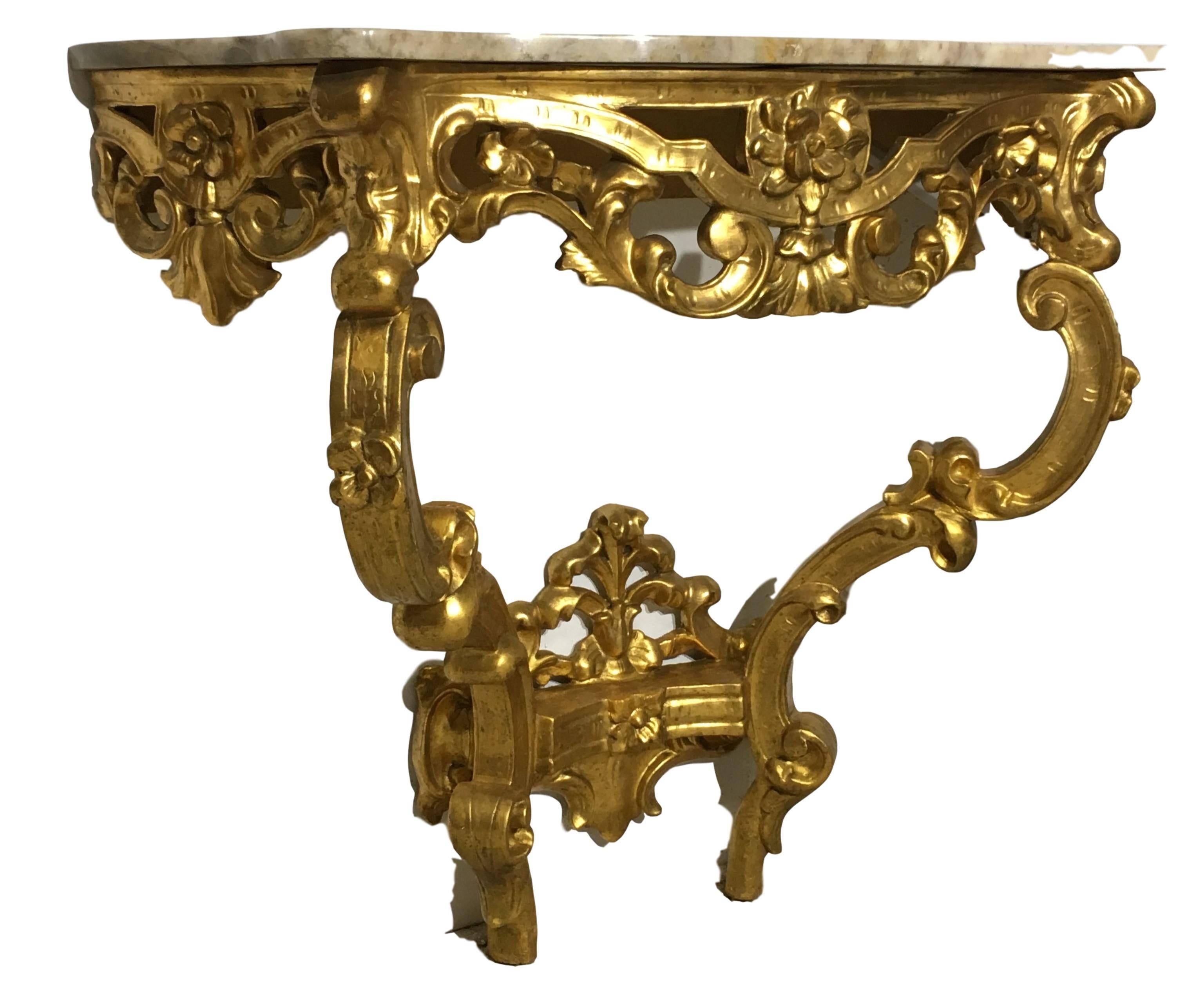 19th Century Italian Carved Giltwood Marble Top Console In Excellent Condition In Miami, FL