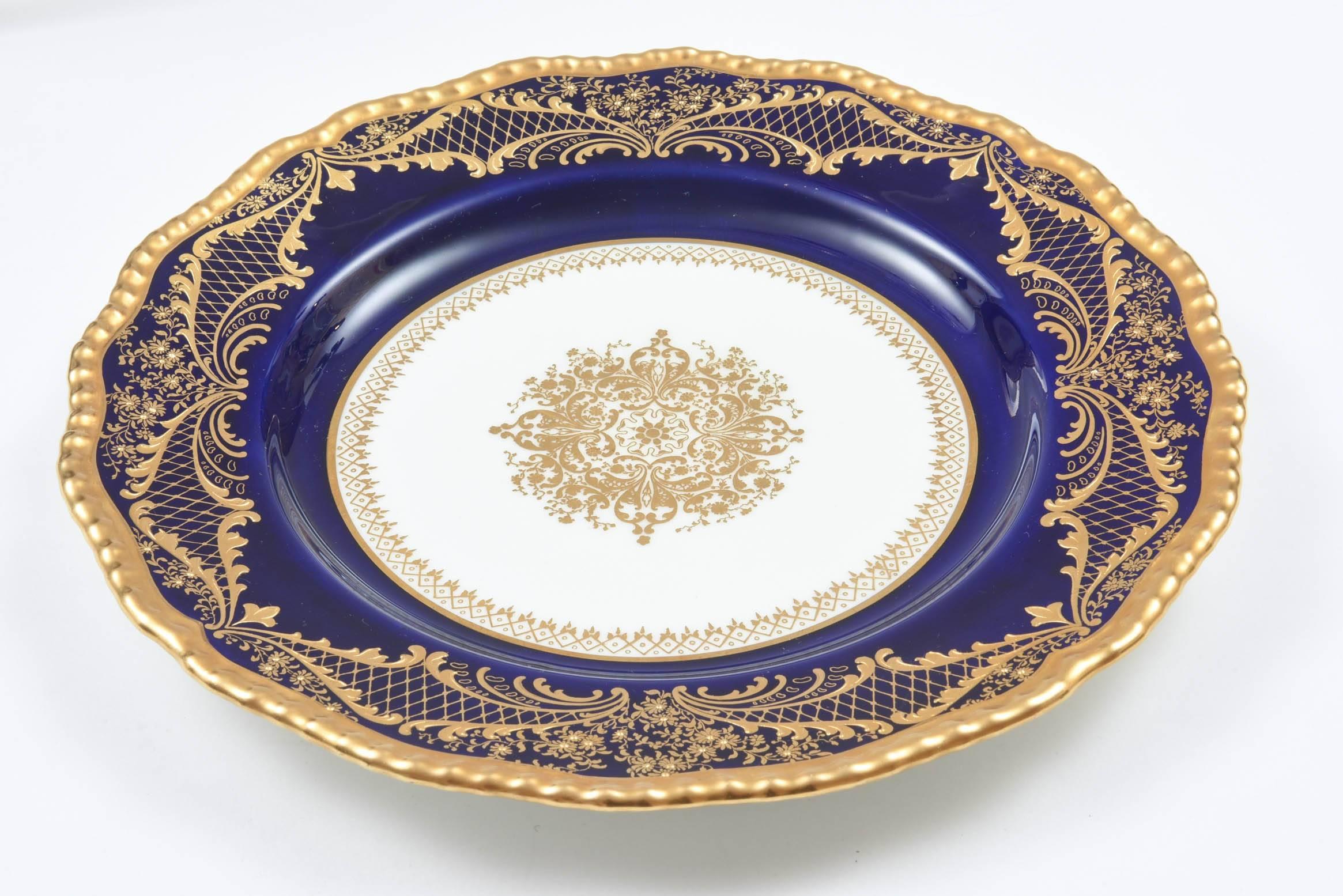 Hand-Crafted 12 Stunning Cobalt Blue Gilt Encrusted Dinner or Presentation Plates, Medallion