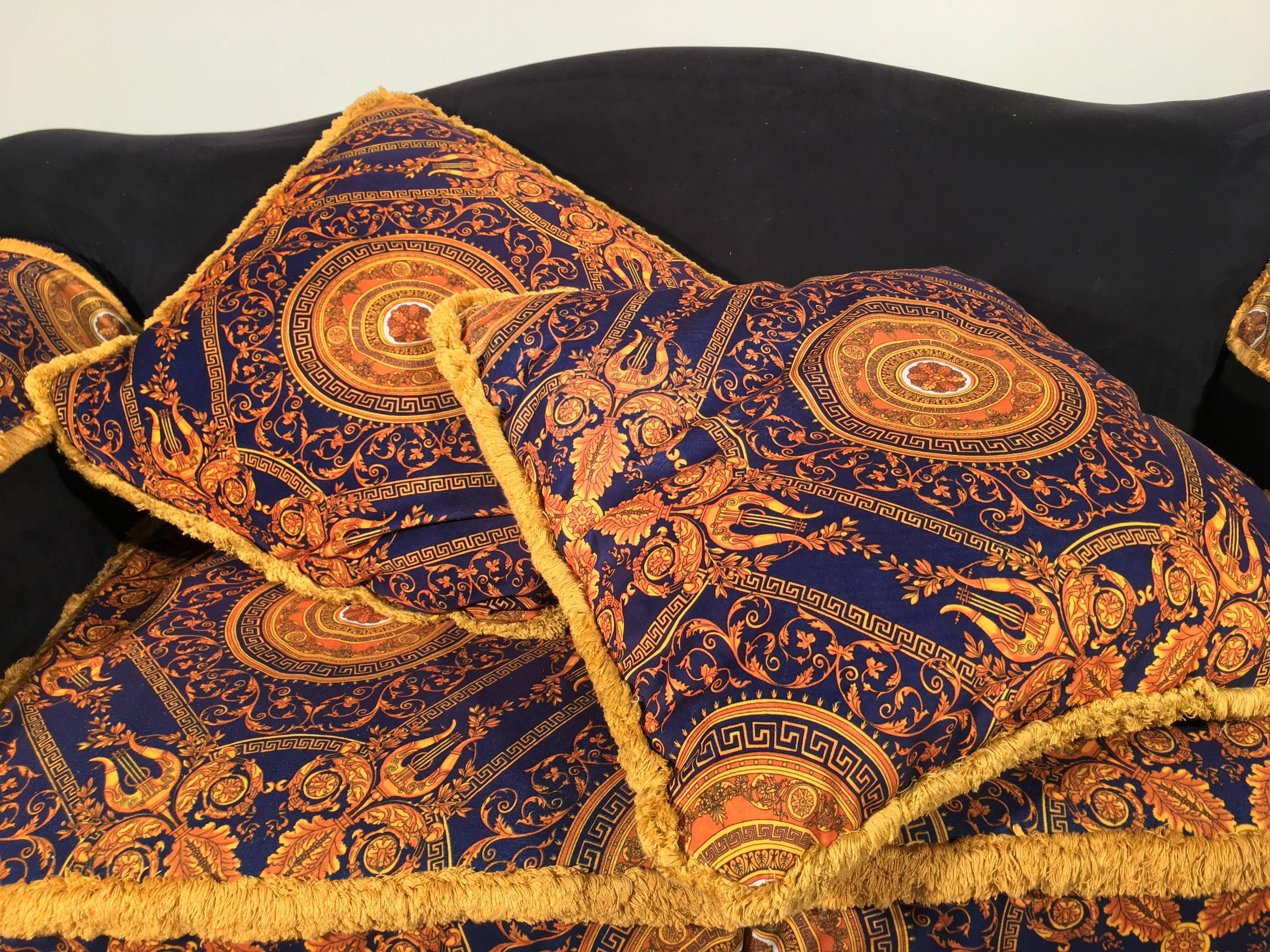 Late 20th Century 1980 Italian Design, Neo Barocco Velvet Sofa, Versace Style For Sale