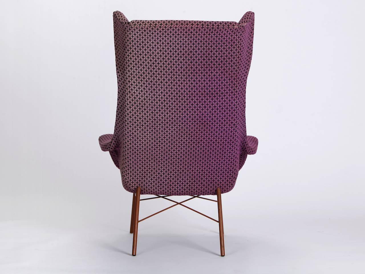 Mid-Century Wingback Chair by Miroslav Navratil for Cesky Nabtek In Good Condition In Wien, AT