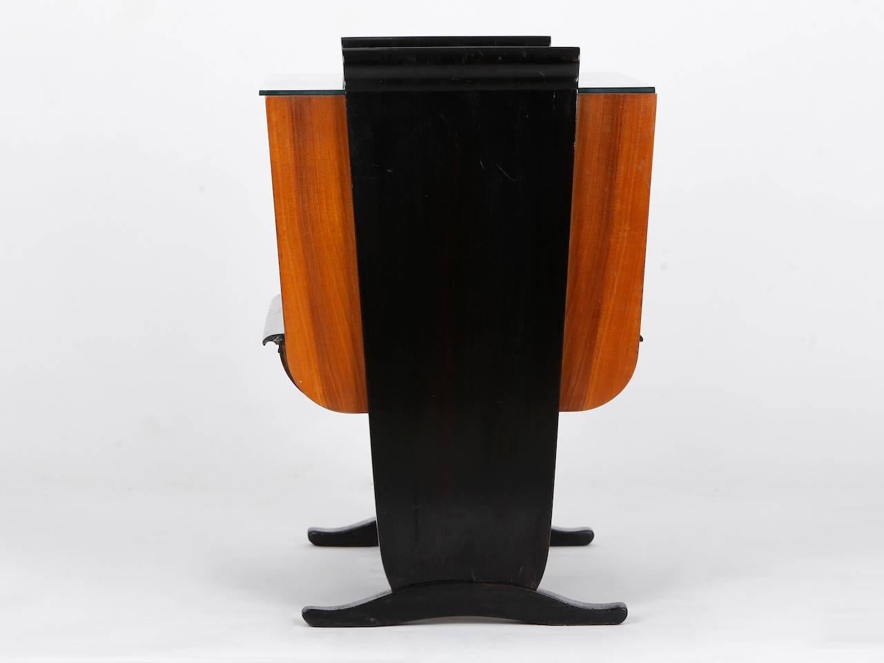 Art Deco Bar by Jindrich Halabala for UP Zavody in the 1930s In Good Condition In Wien, AT