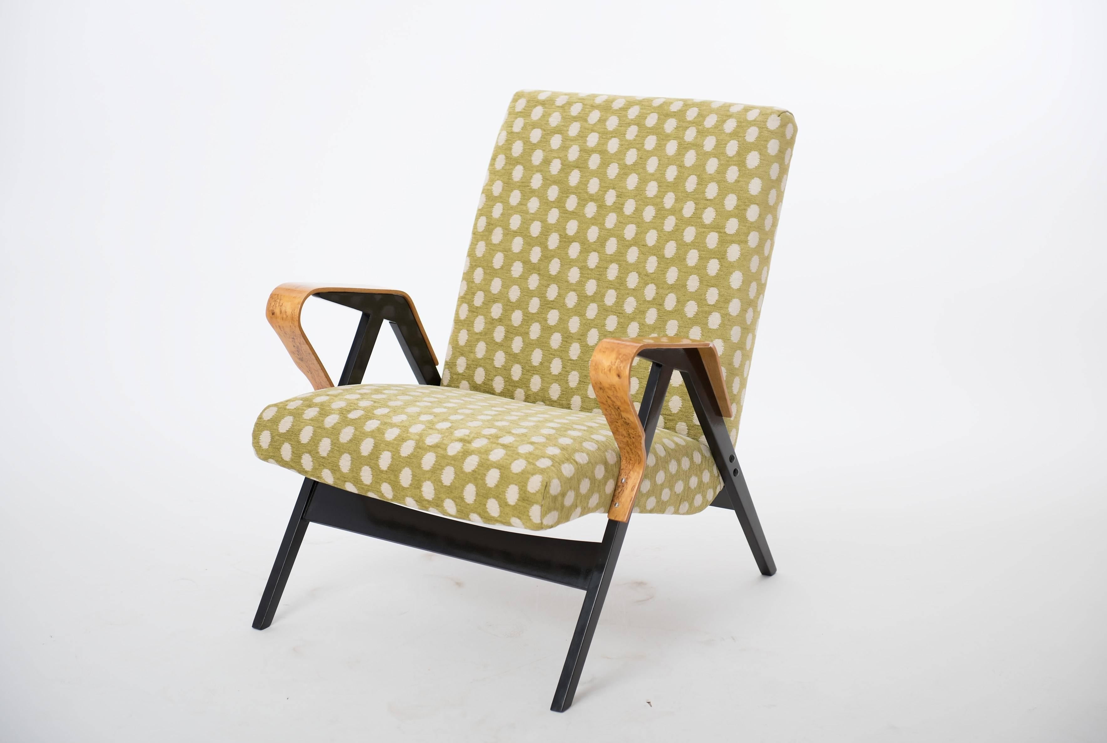 20th Century Mid-Century Armchairs from Tatra, 1960s, Set of Two