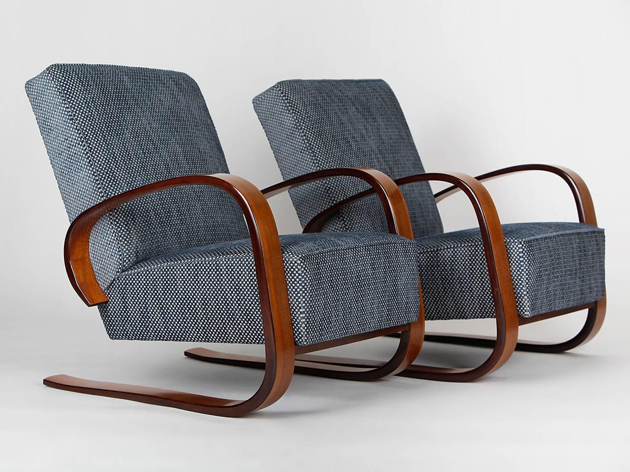 Cantilever Lounge Chairs by Miroslav Navratil for Up Zavody, 1950s, Set of Two In Excellent Condition In Wien, AT