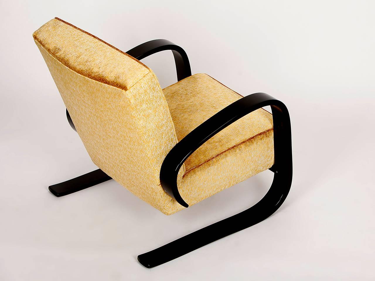 20th Century Cantilever Lounge Chair by Miroslav Navratil for Spojene UP Zavody, 1950s For Sale