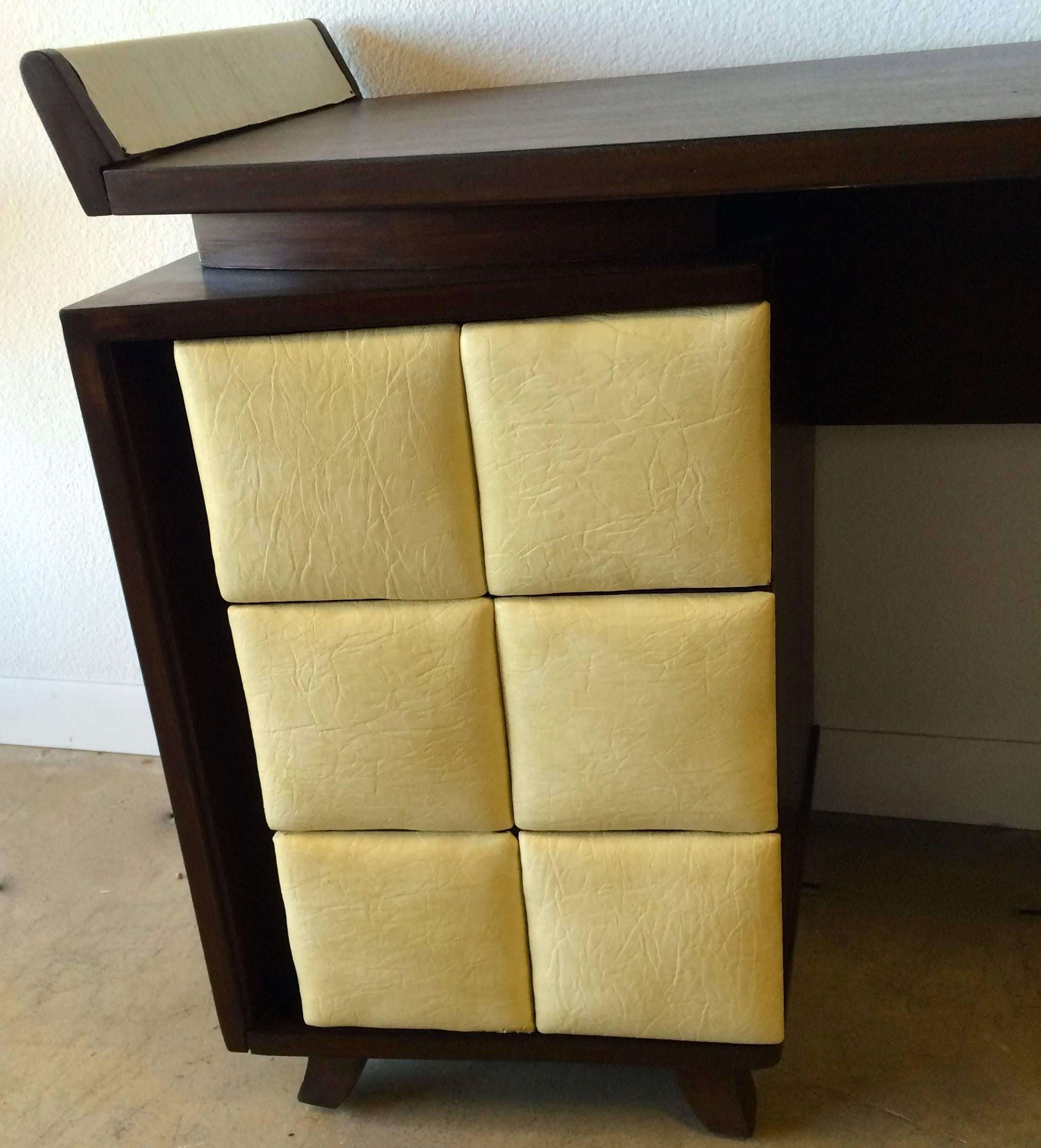 Mid-Century Modern Gilbert Rohde for Herman Miller Writing Desk