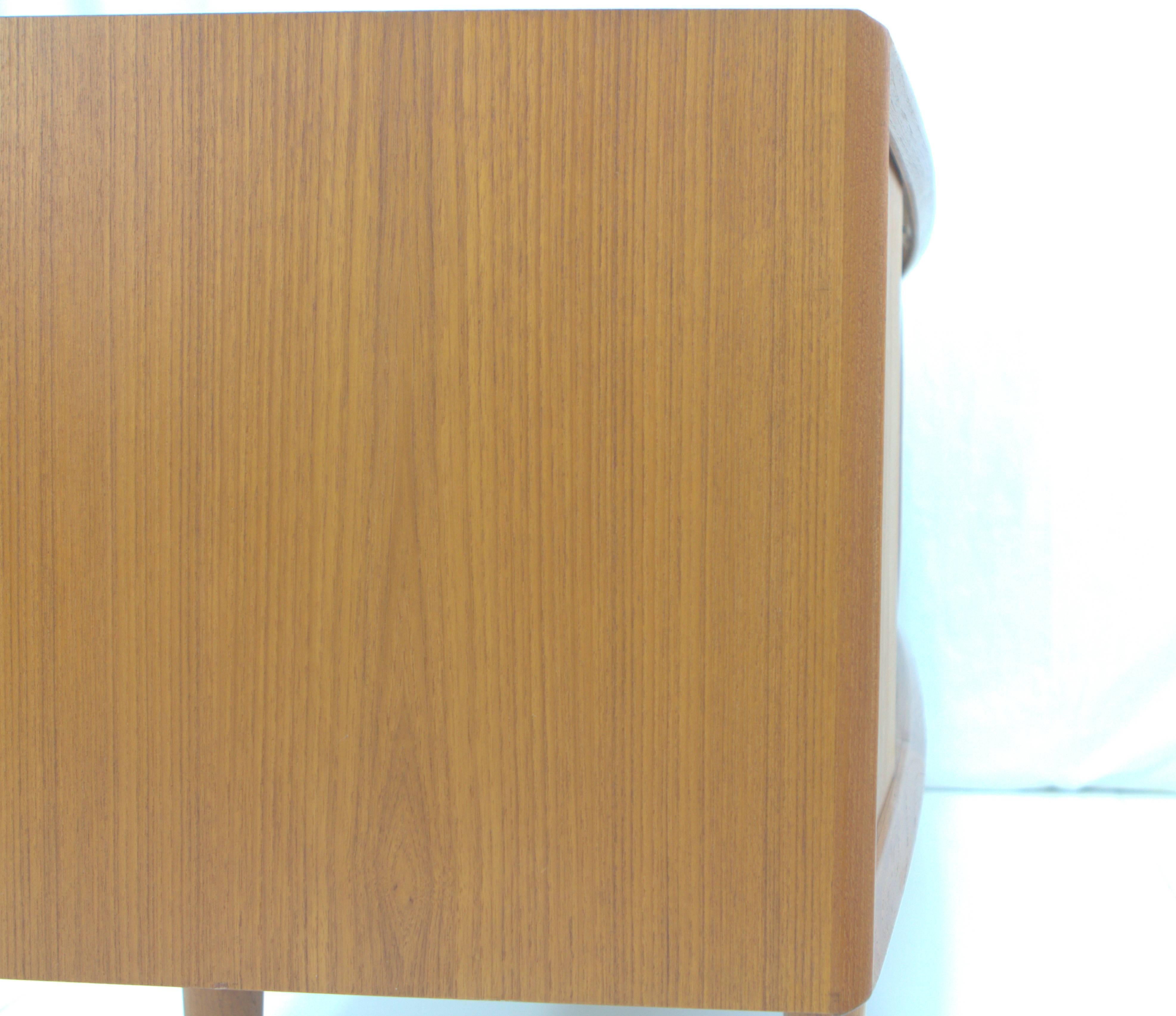 Mid-20th Century Arne Vodder Bowfront Teak Credenza for H.P. Hansen For Sale