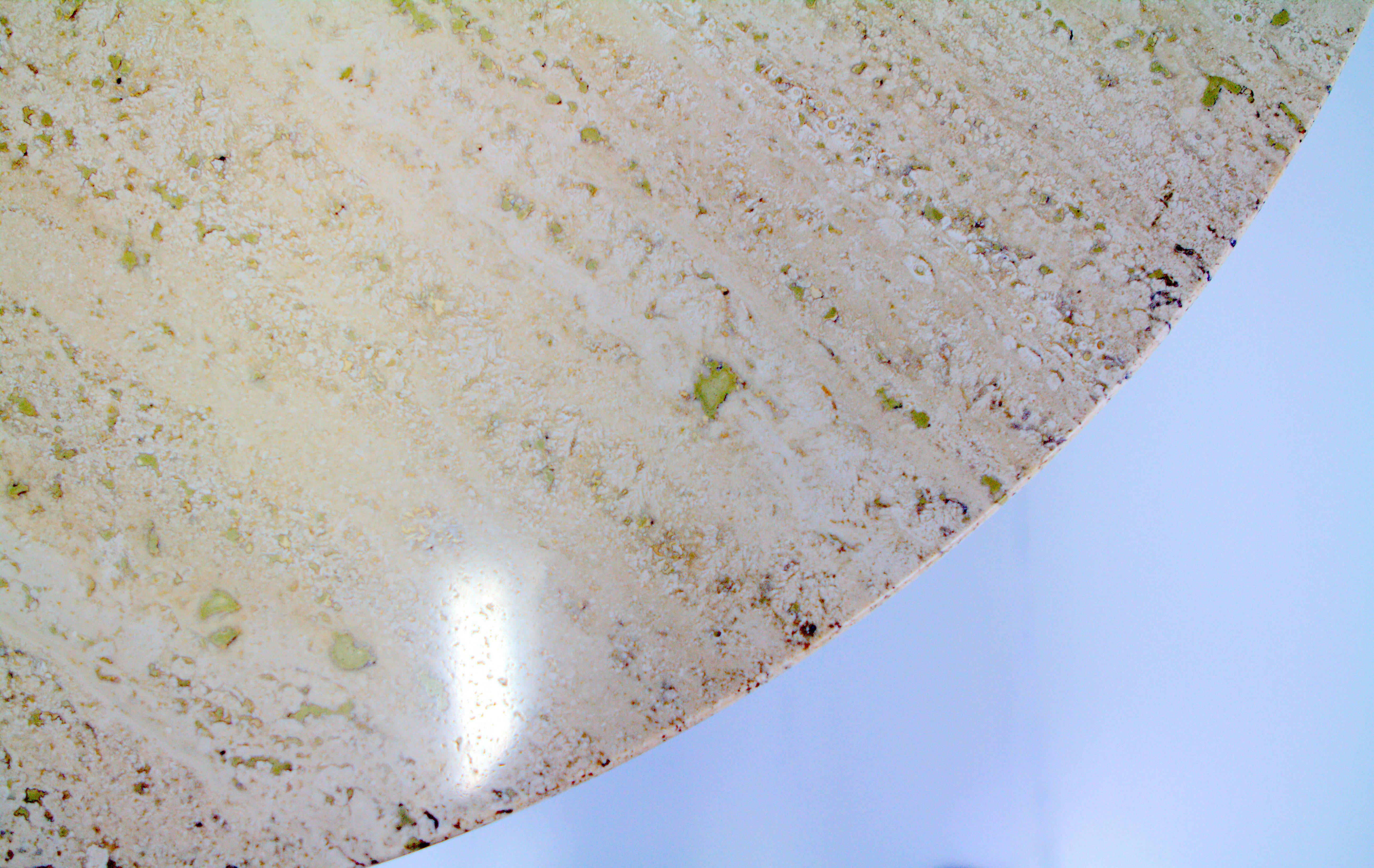 Mid-Century Italian Travertine Marble Table in the Style of Gio Ponti 3