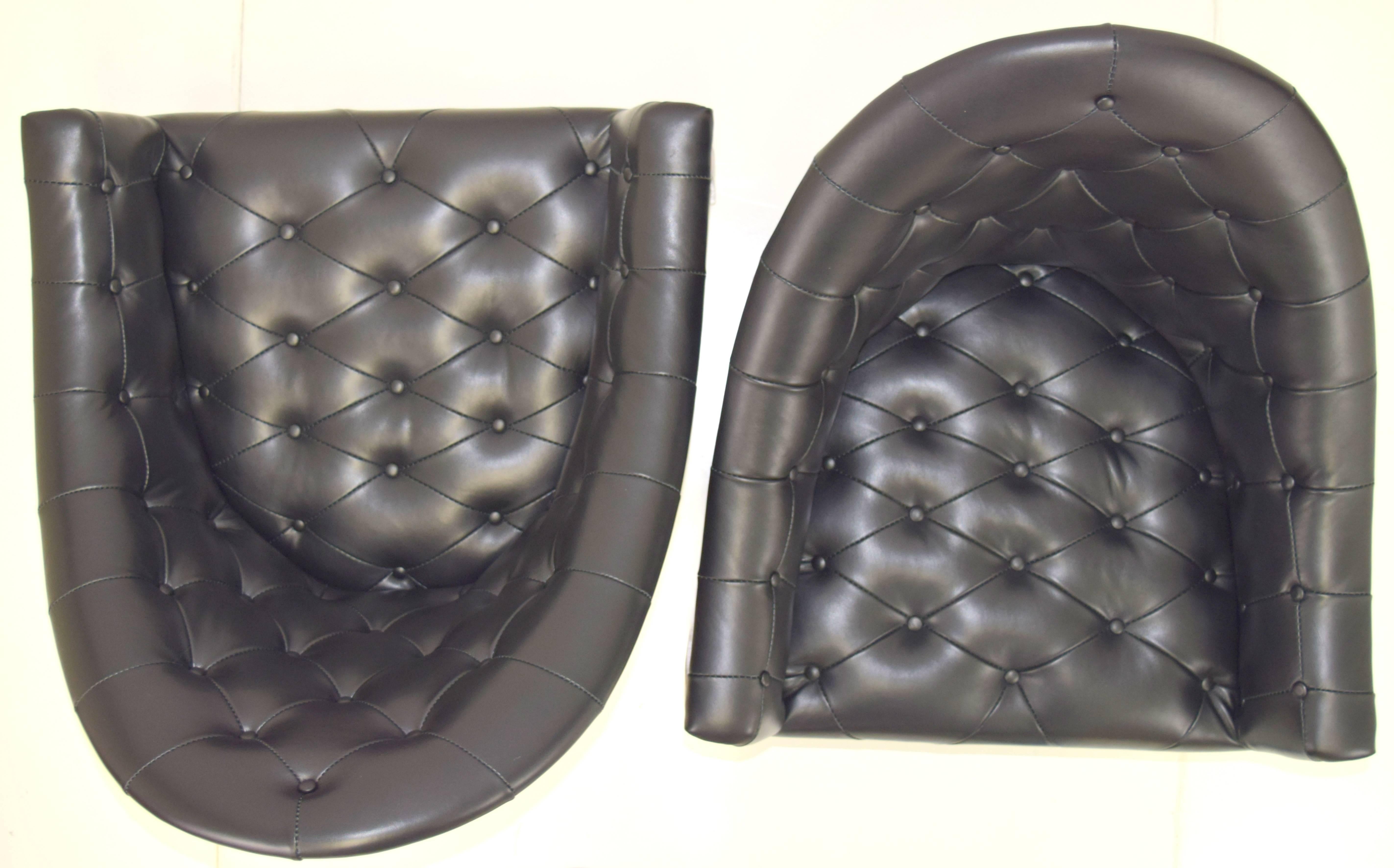 Sexy Pair of Black Leather Tufted Chairs by Milo Baughman For Sale 2