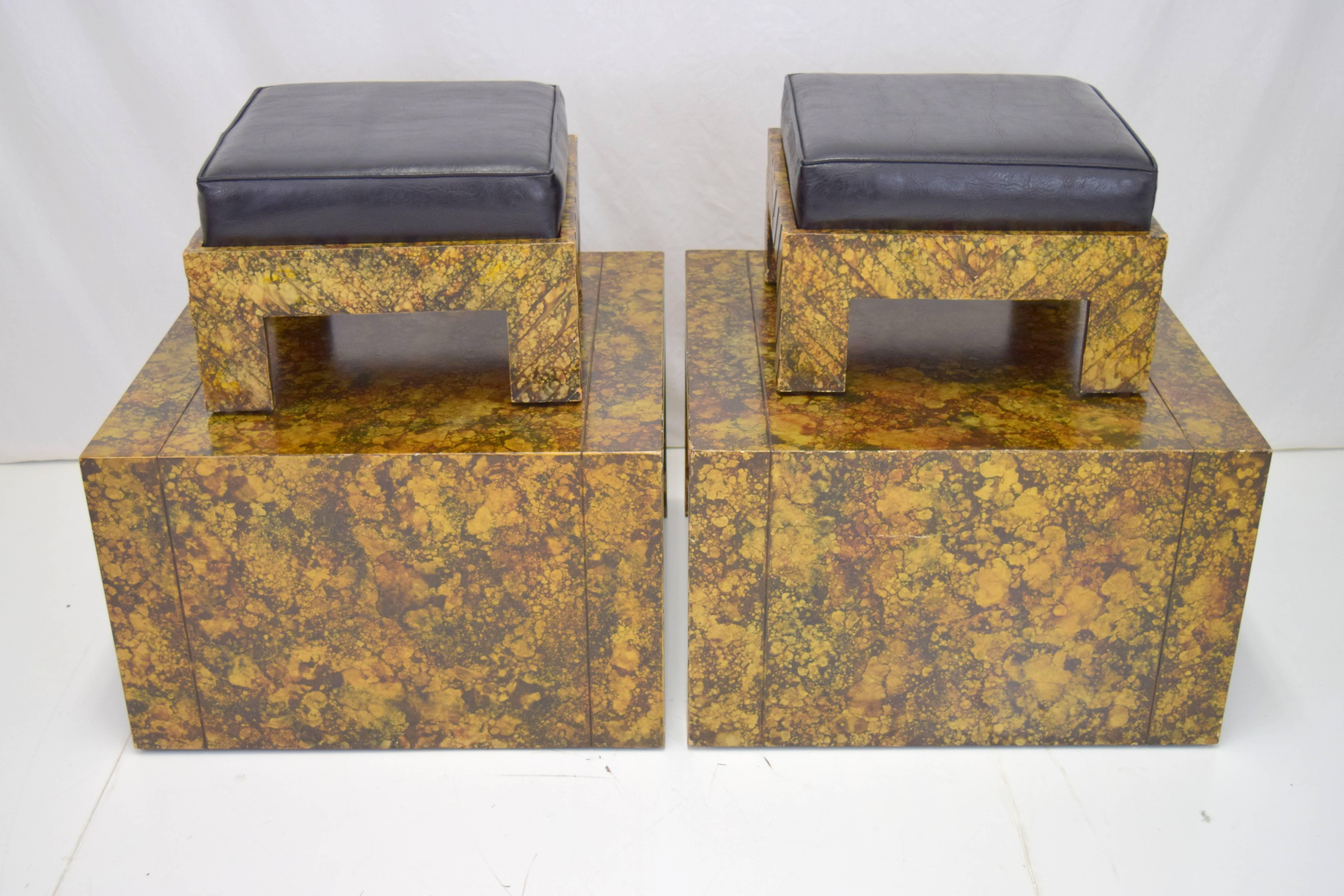 Pair of Phyllis Morris Oil Drop Finish End Tables with Nesting Ottomans In Fair Condition In Chicago, IL