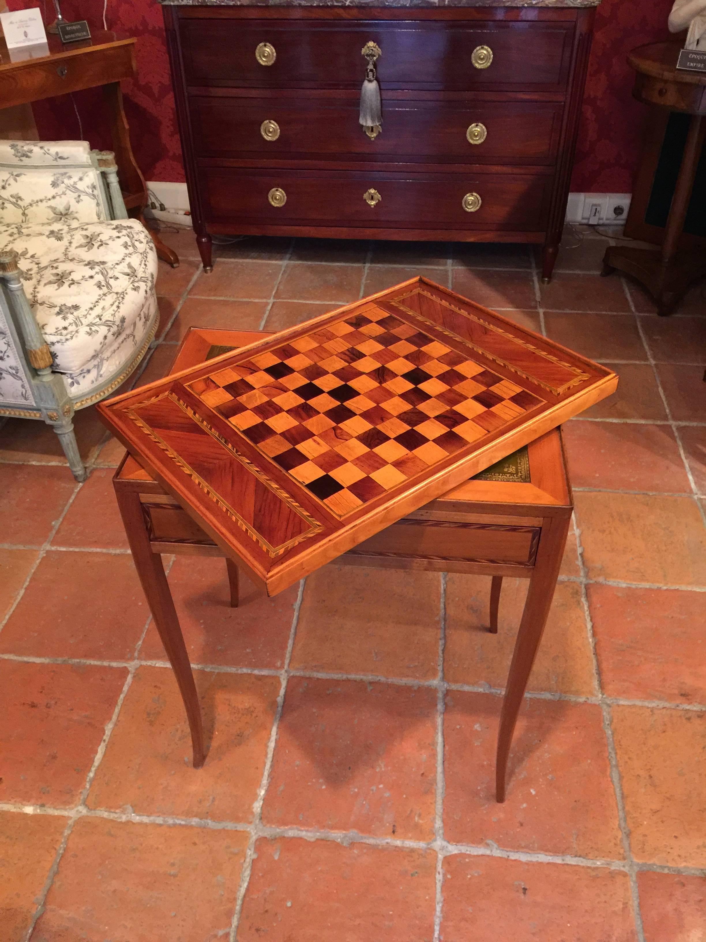 French Transition Period, circa 1765 Reversible Desk and Game Table 3