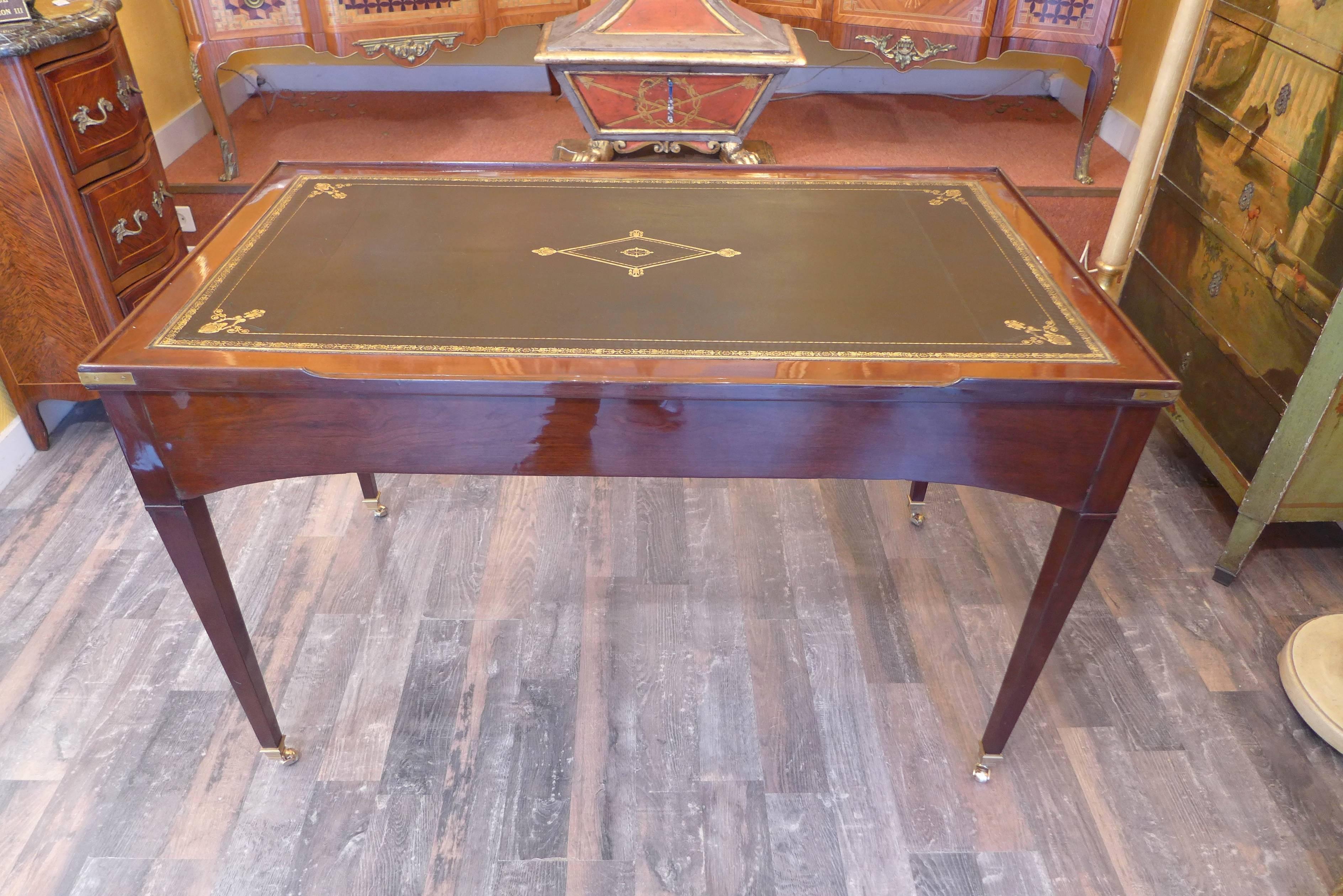 French Directoire Period, circa 1795 Reversible Desk and Tric-Trac Game Table 1