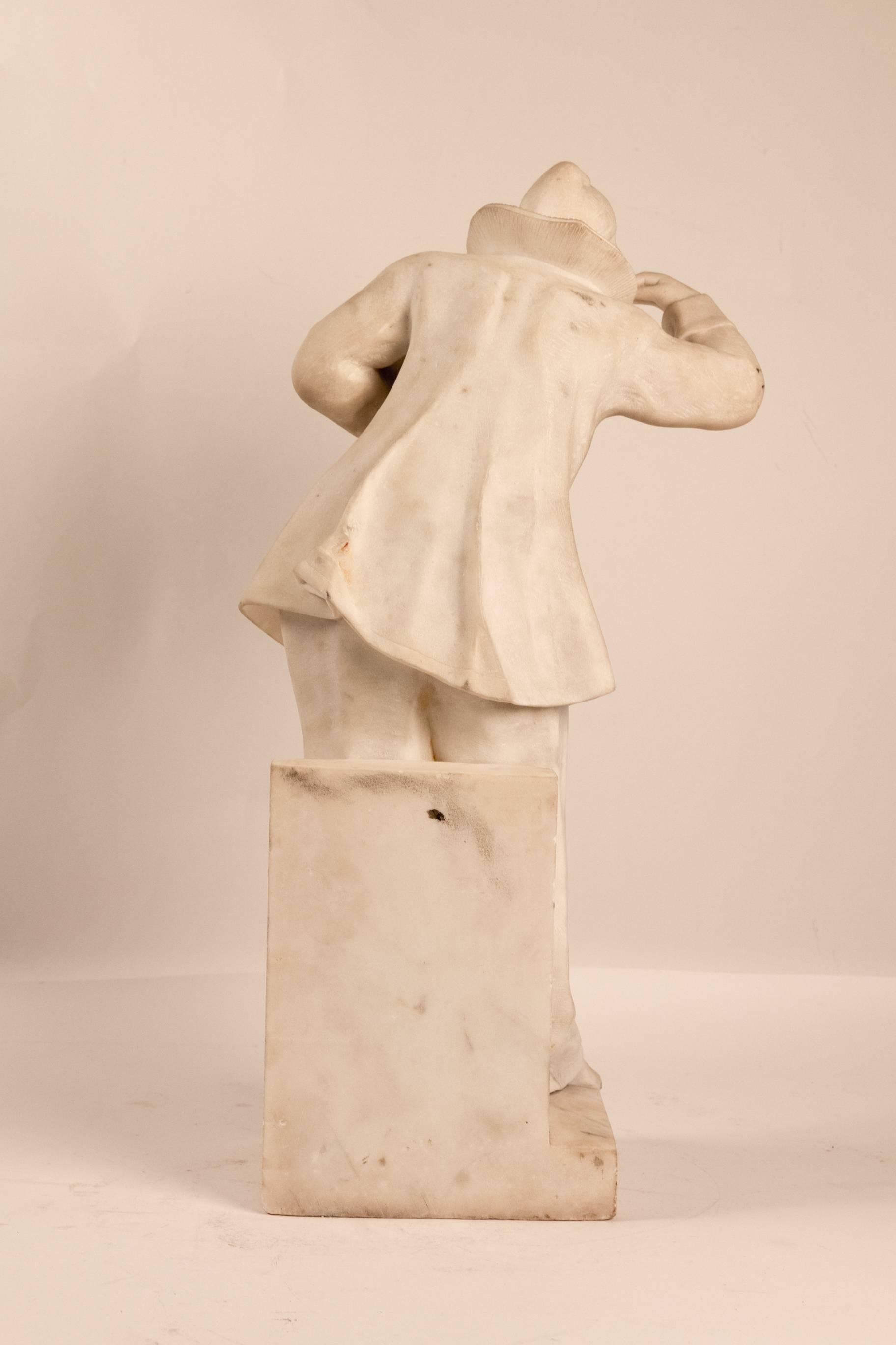 Belgium Marble Pierrot Sculpture by John Mayne Van Der Kemp, circa 1910-1920 In Excellent Condition In Saint Ouen, FR