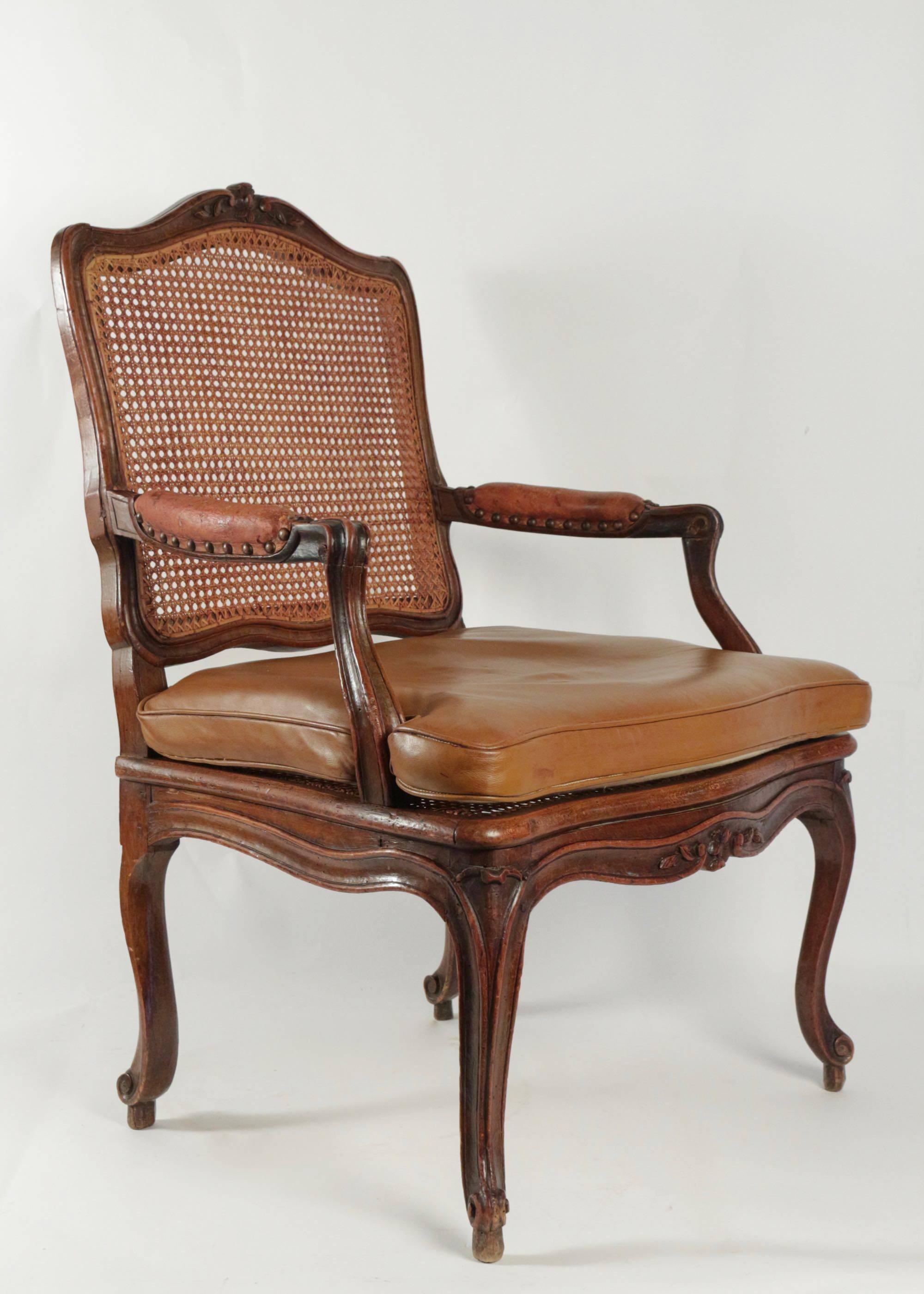Hand-Carved French Louis XV Period Fine 