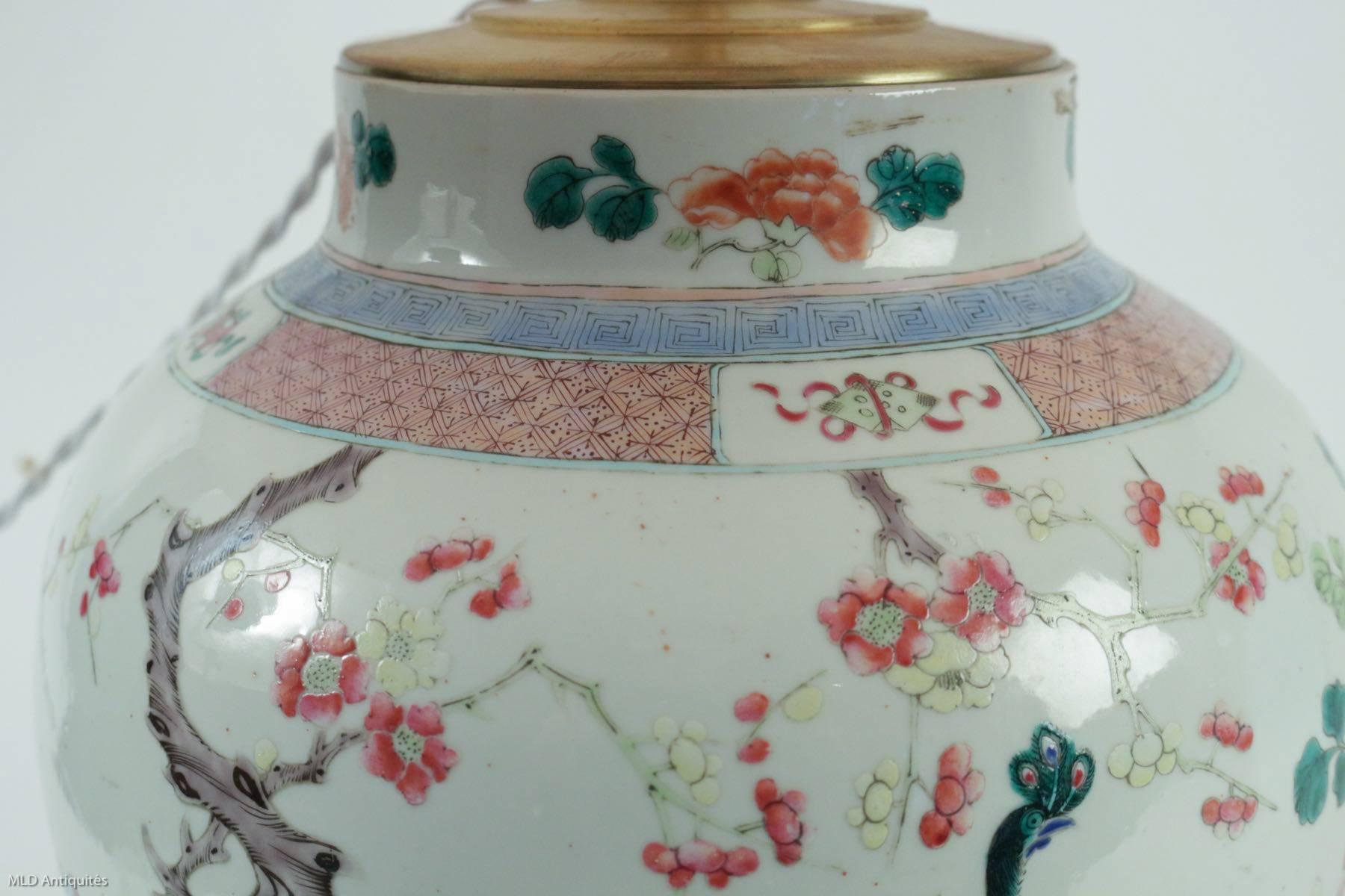 Hand-Painted Late 19th Century Chinese Covered Jar Lamp, circa 1880