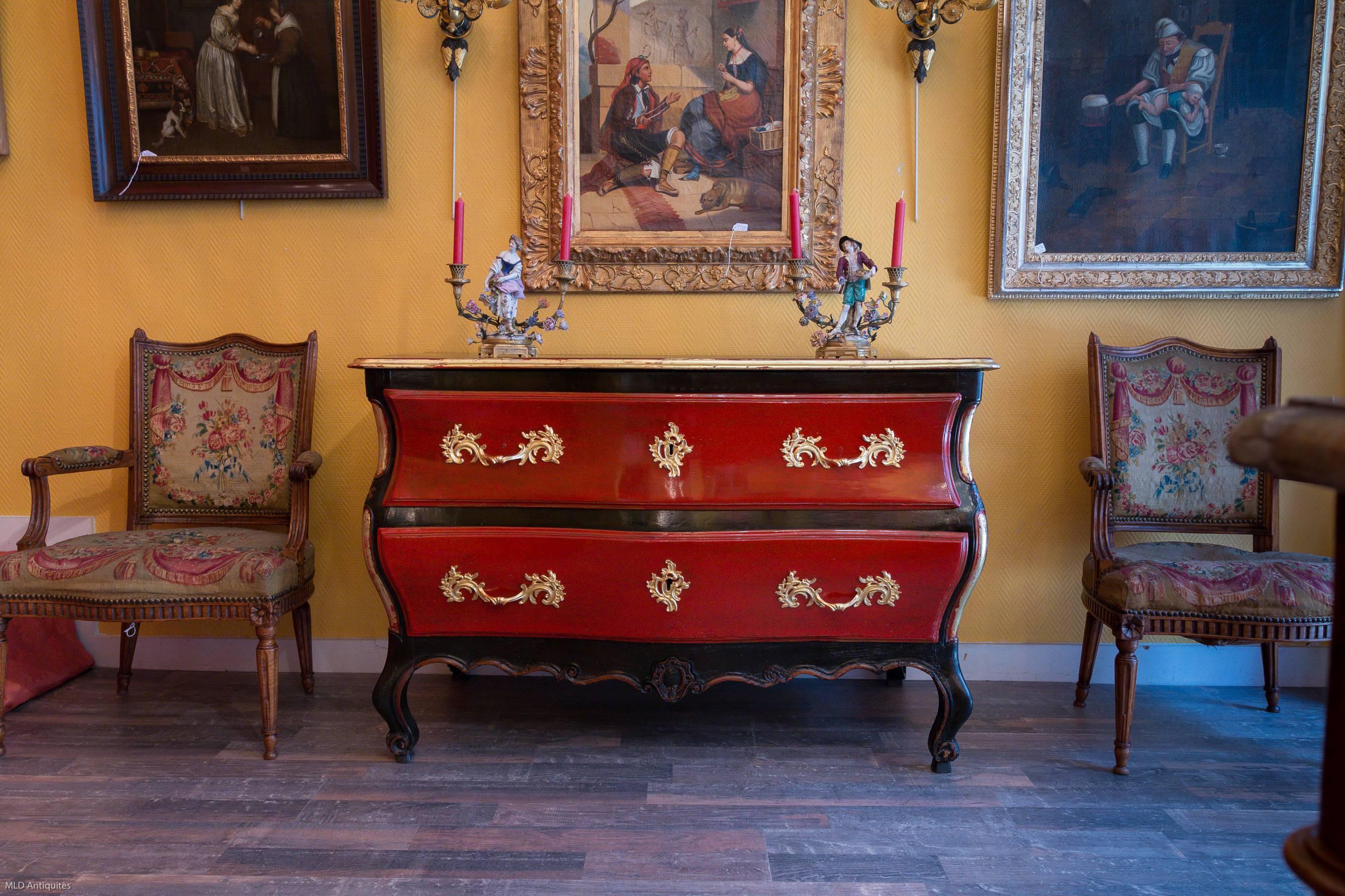 Walnut Mid-18th Century French Louis XV Period Black & Red Lacquered Commode circa 1750