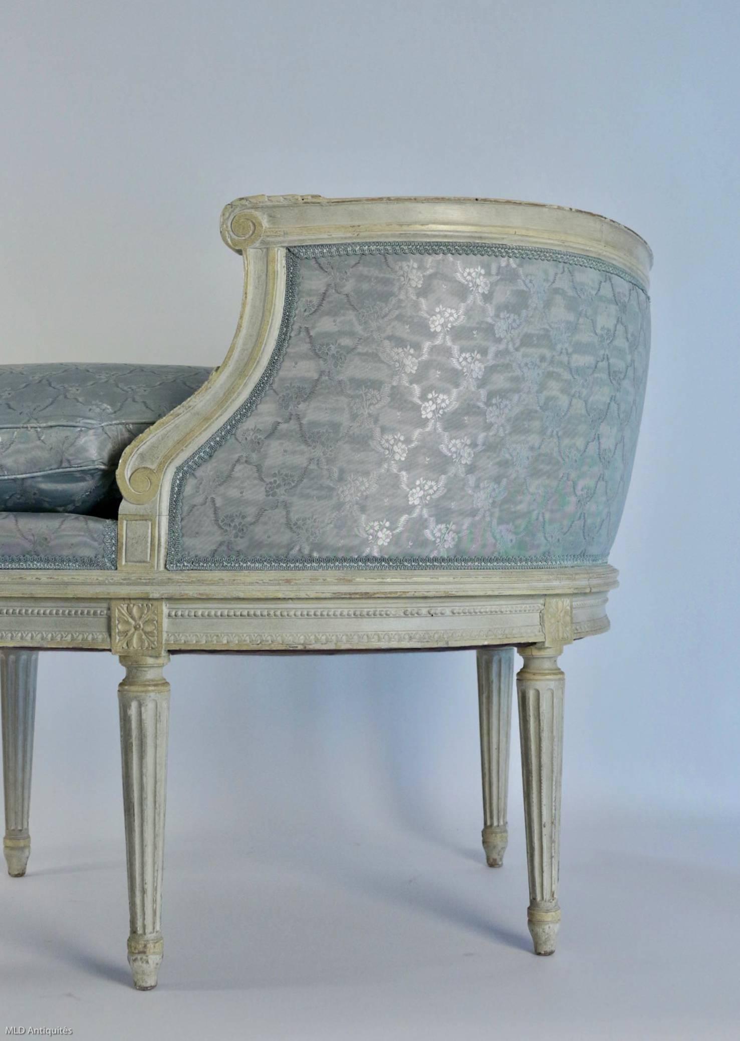 French Louis XVI Style Kissing Armchair, circa 1920 2