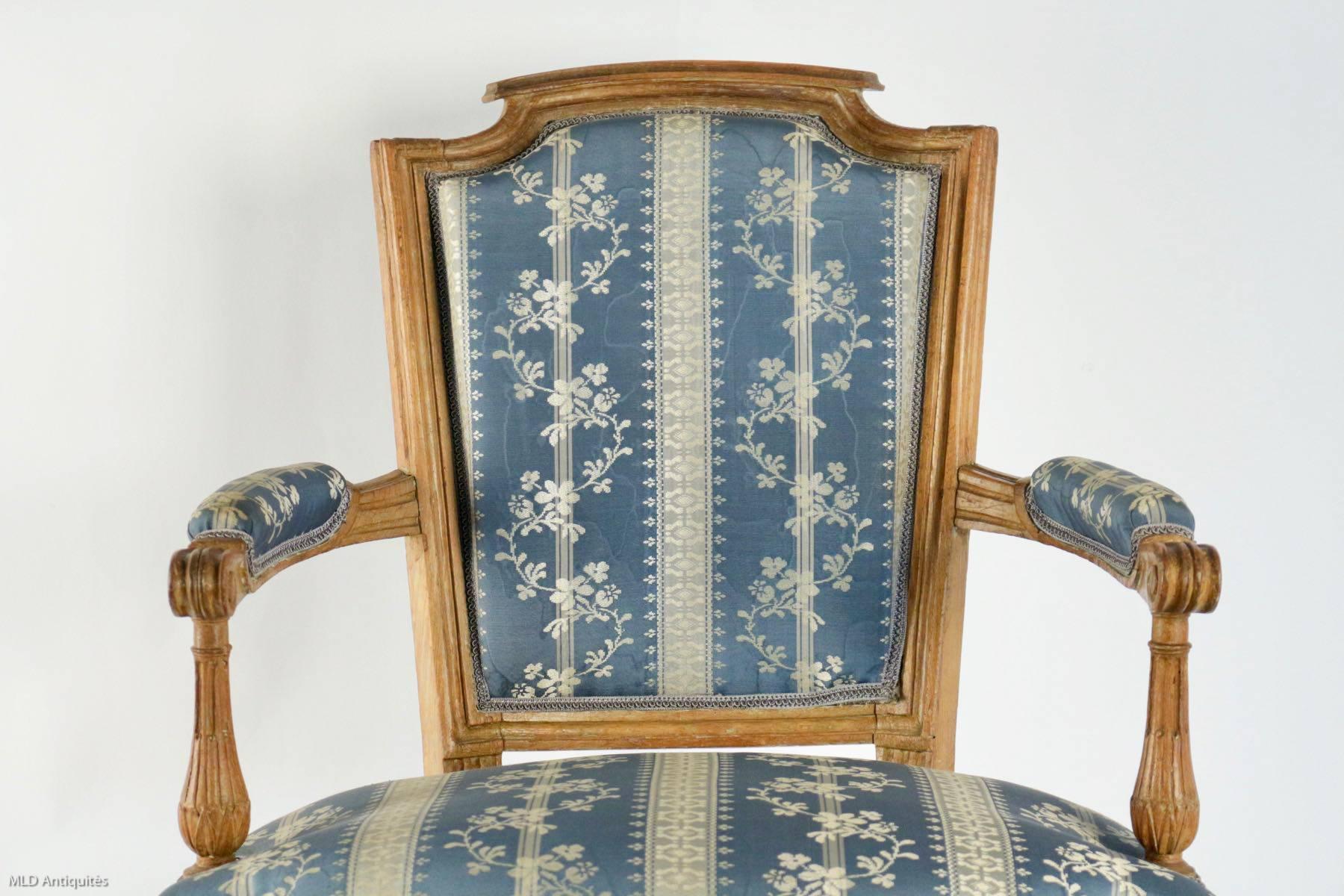 French Directoire Period Set of Four Armchairs Attributed to Georges Jacob In Excellent Condition In Saint Ouen, FR