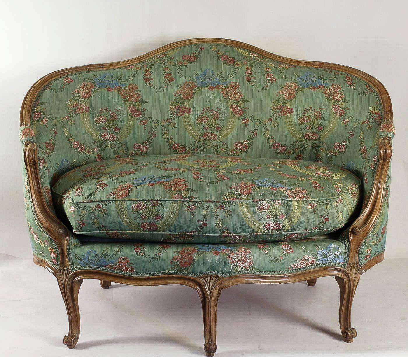 We are pleased to present you, a gorgeous French Louis XV period, hand-carved fruitwood 