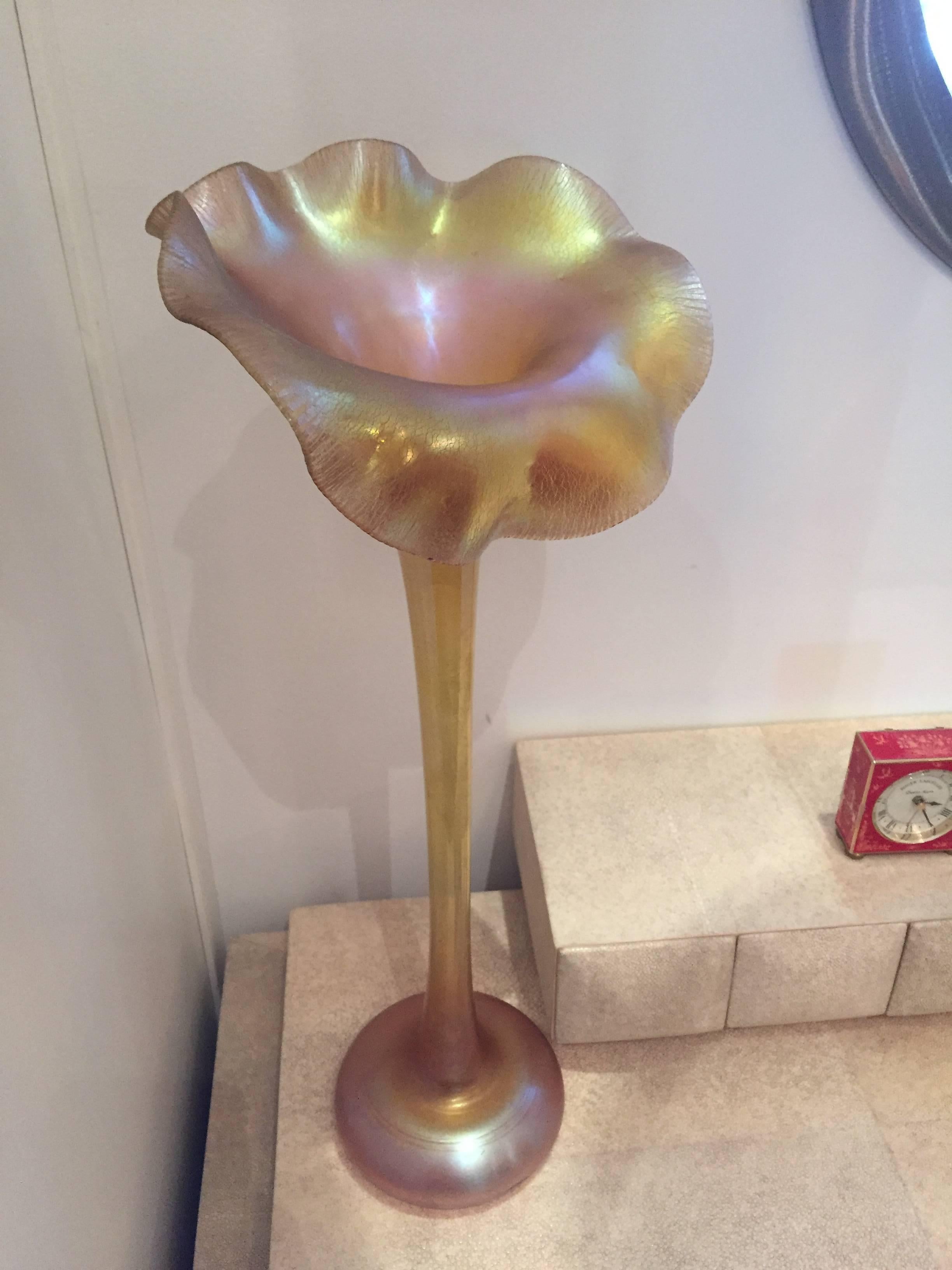 Art Nouveau Tiffany Studios Gold Favrile Tall Jack in the Pulpit, Signed, 20th Century For Sale